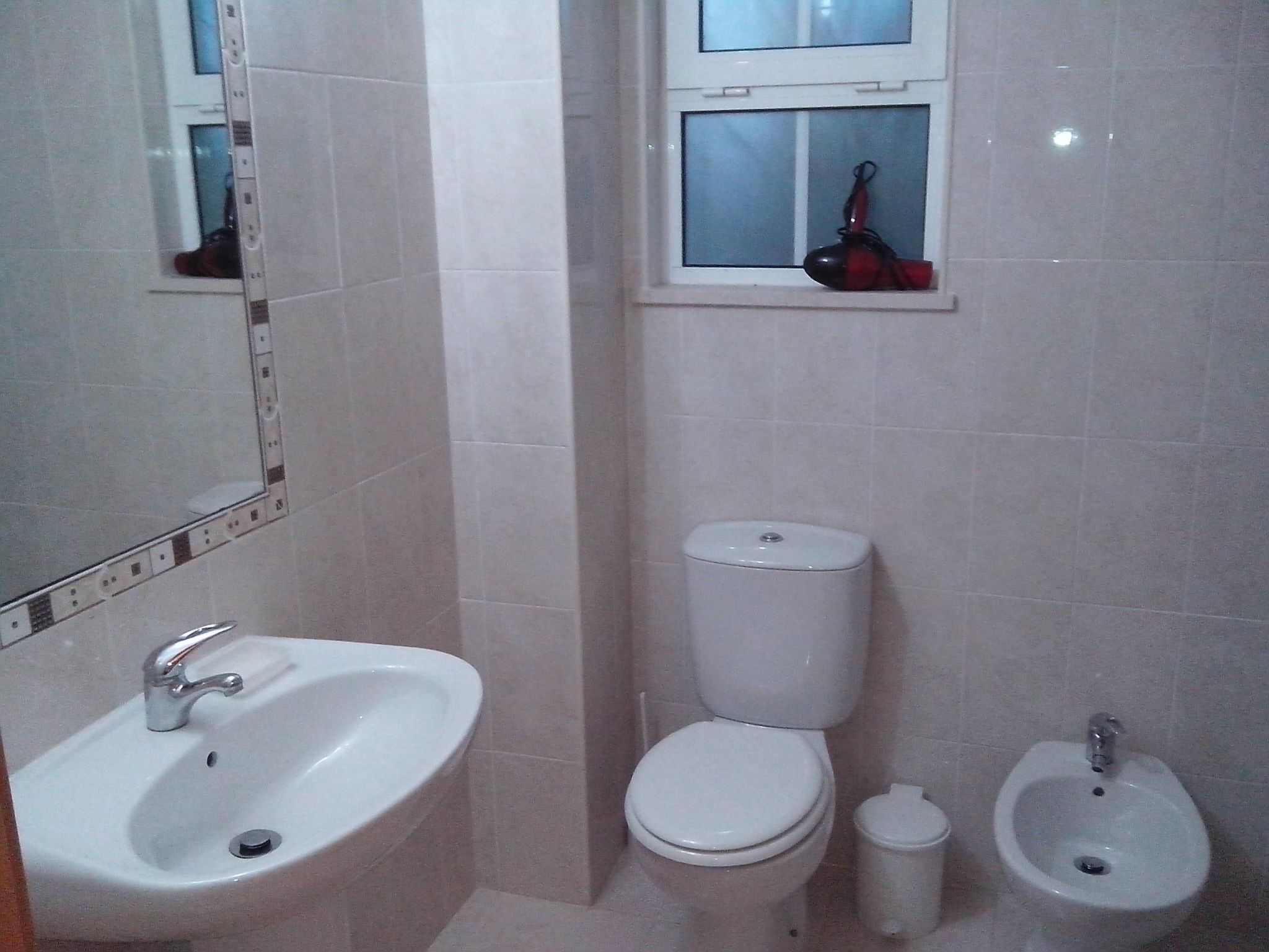 Wohnung mit Terrasse-Drinnen