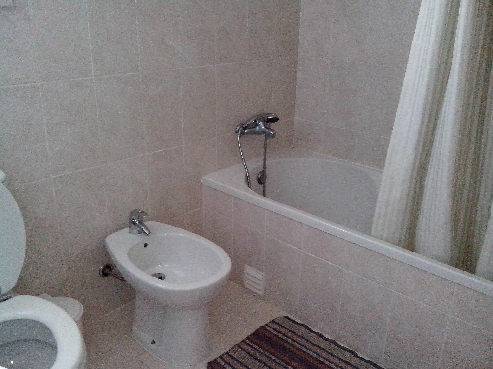 Wohnung mit Terrasse-Drinnen