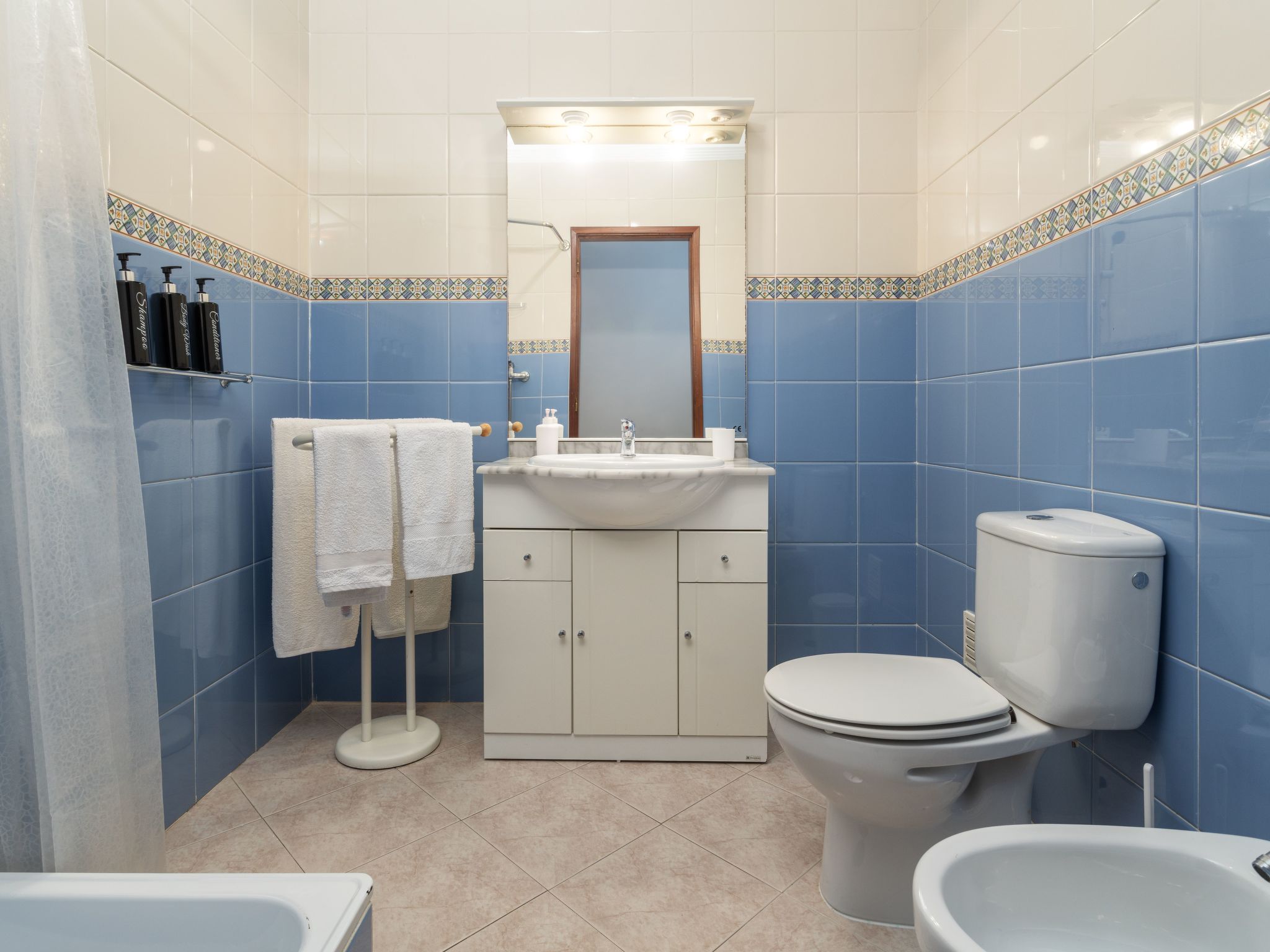 Wohnung "Timur" mit Gemeinschaftspool-Dedans