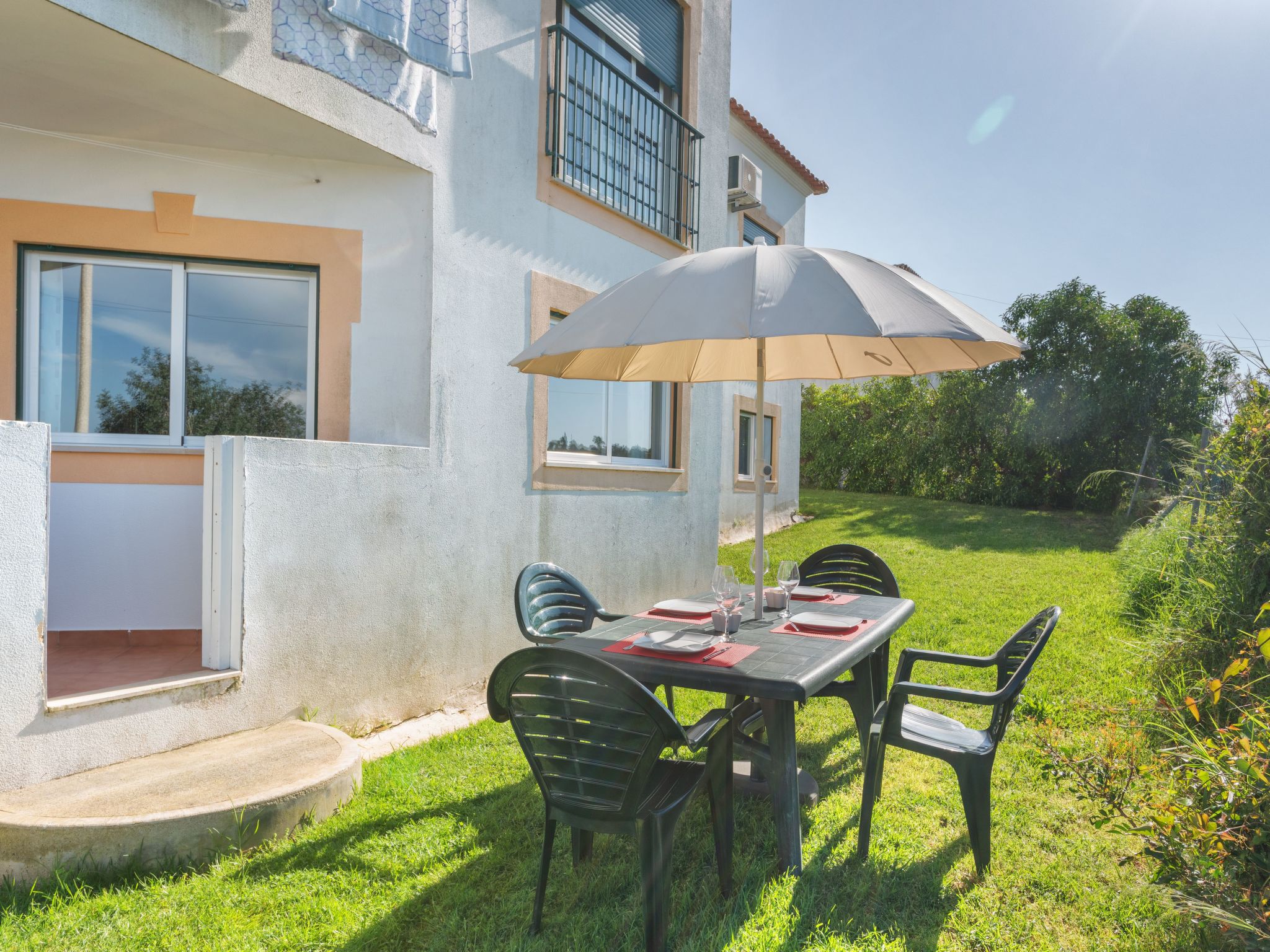 Wohnung "Timur" mit Gemeinschaftspool-Dehors