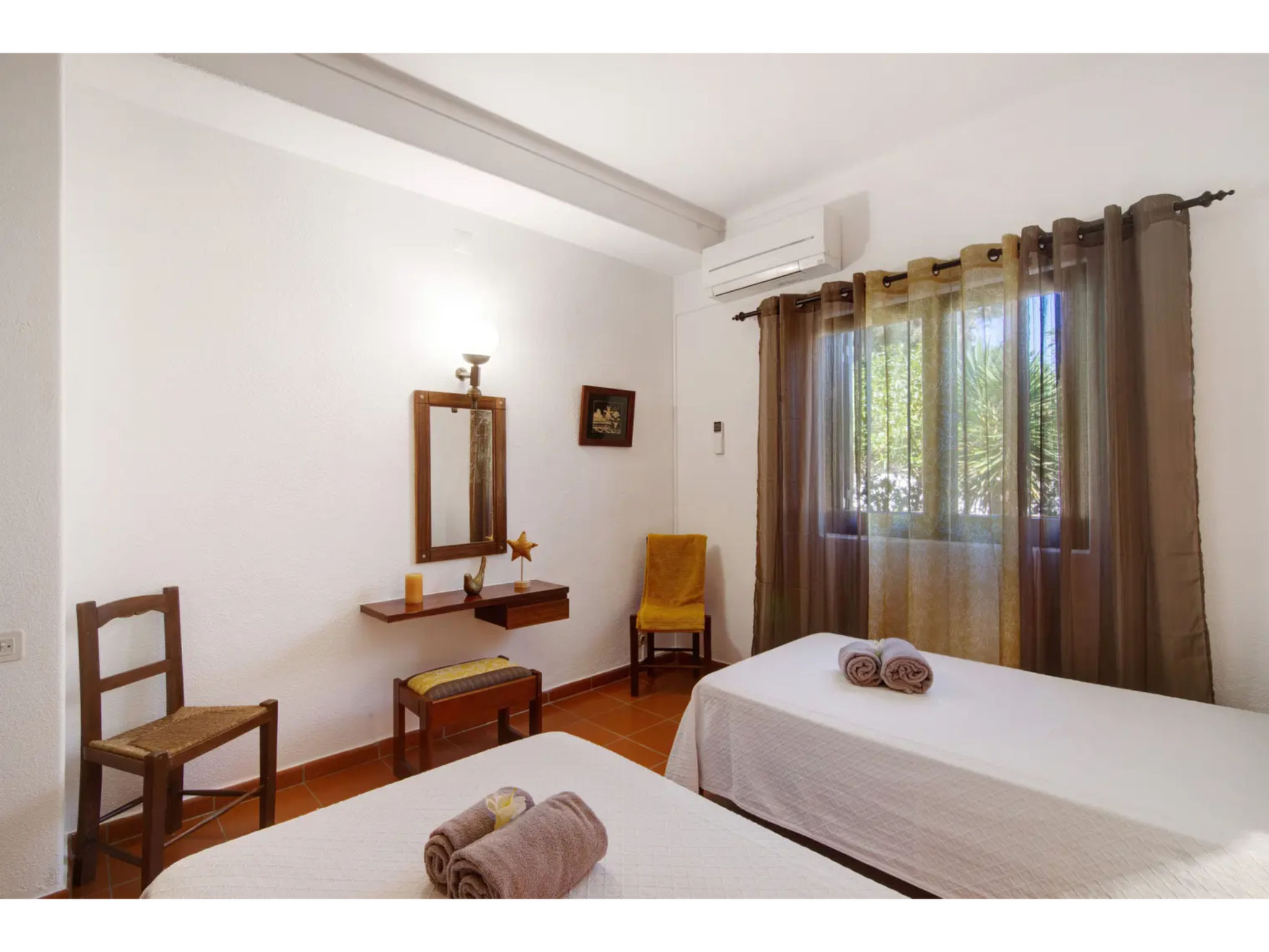 Casa Mila - Sunny Way-Drinnen