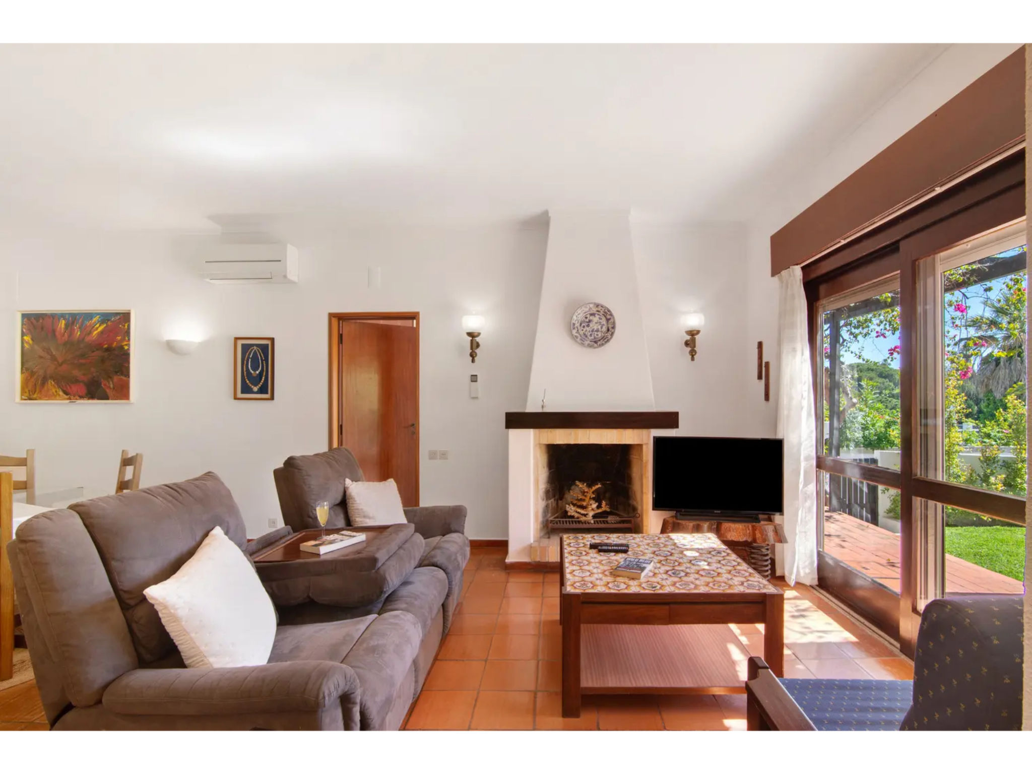 Casa Mila - Sunny Way