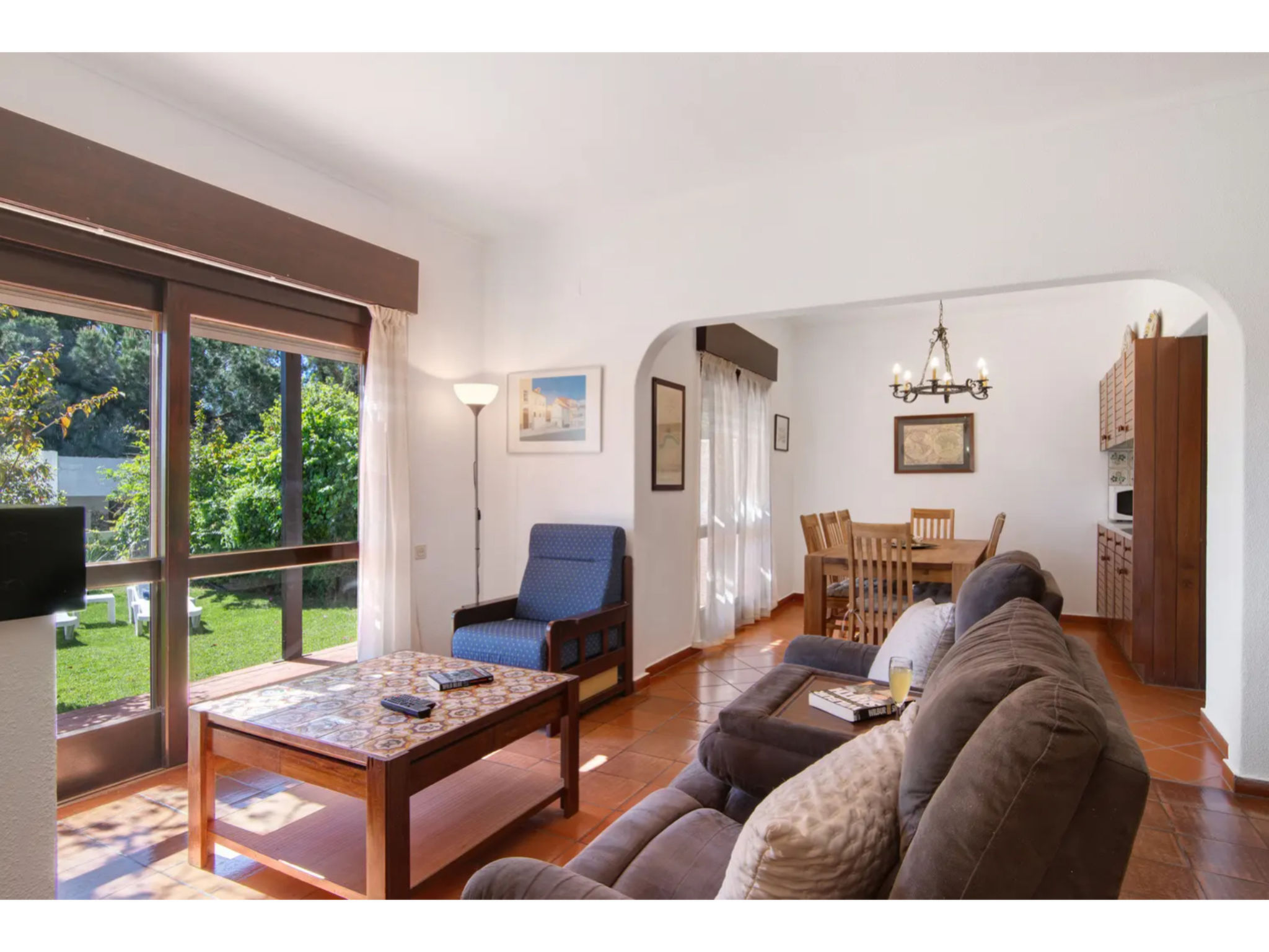 Casa Mila - Sunny Way-Drinnen