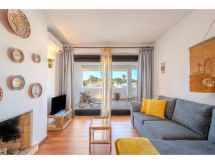 Zonnig appartement Ivone nabij Praia Maria Luísa met zwembad - thumbnail 3