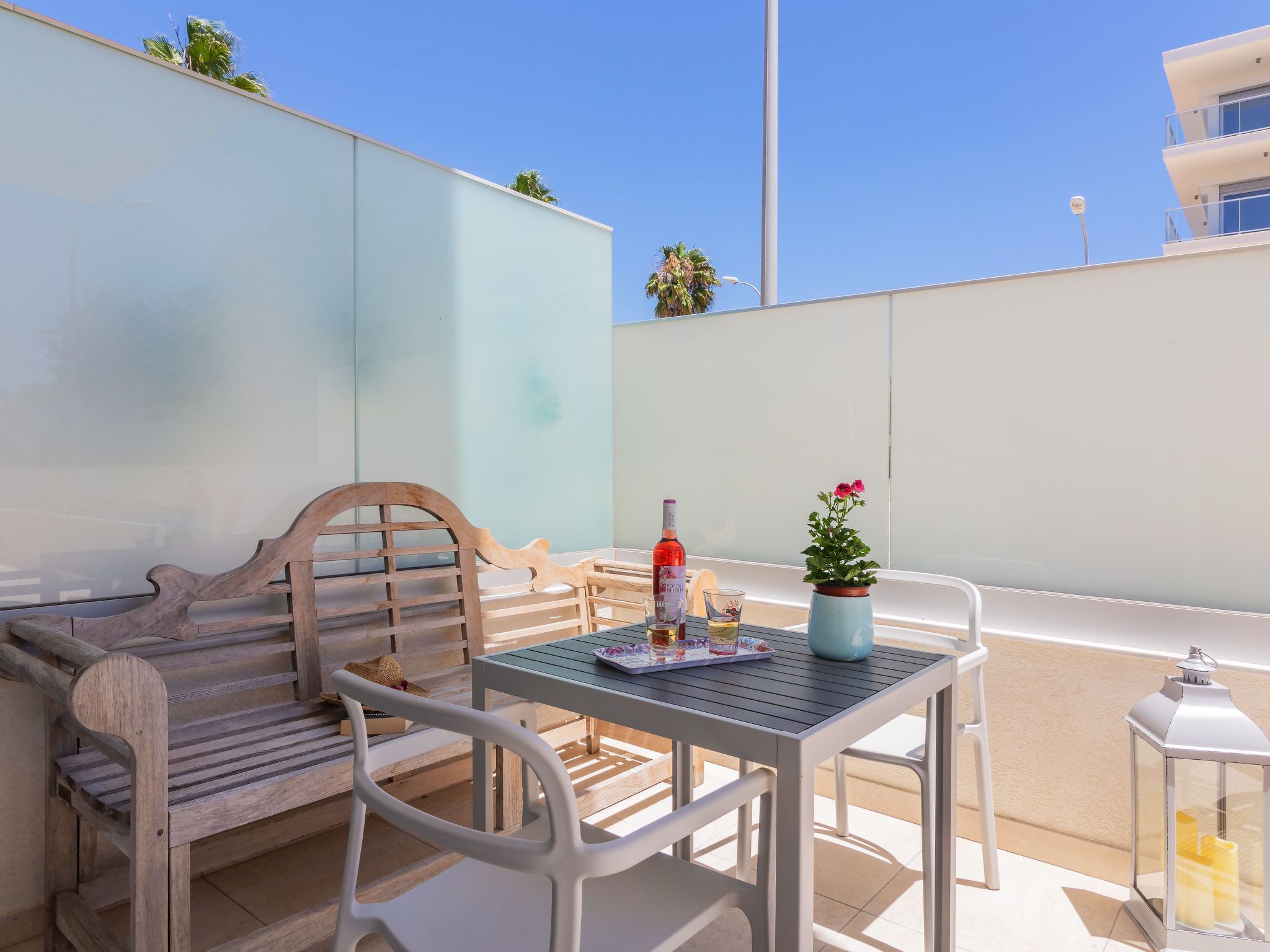 Photo of Garten Design brandneue Wohnung mit Pool
