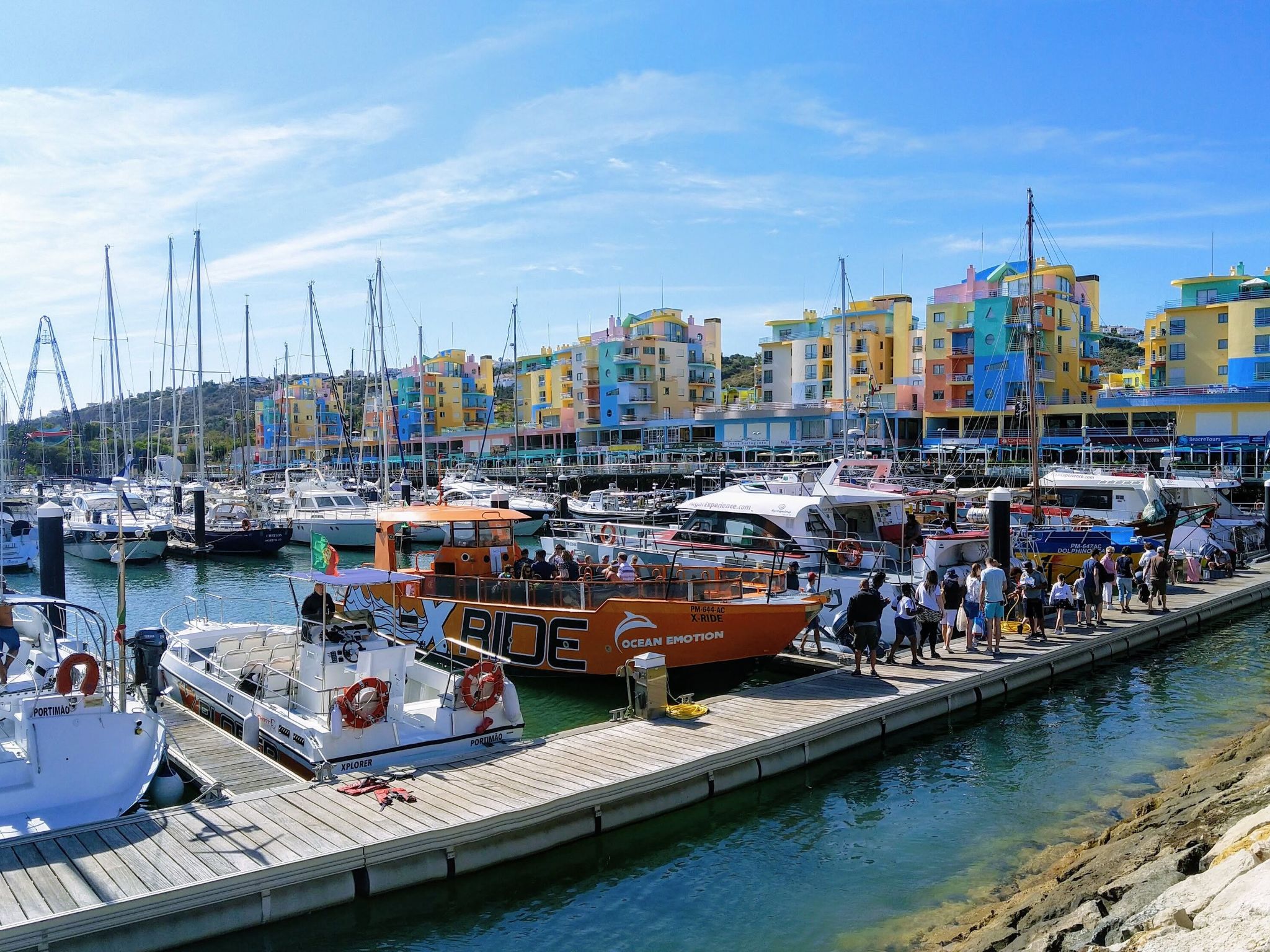 Photo of Garten Design brandneue Wohnung mit Pool