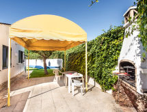 Vacation home Libertos V4