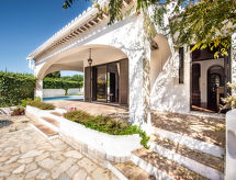 Vacation home Libertos V4