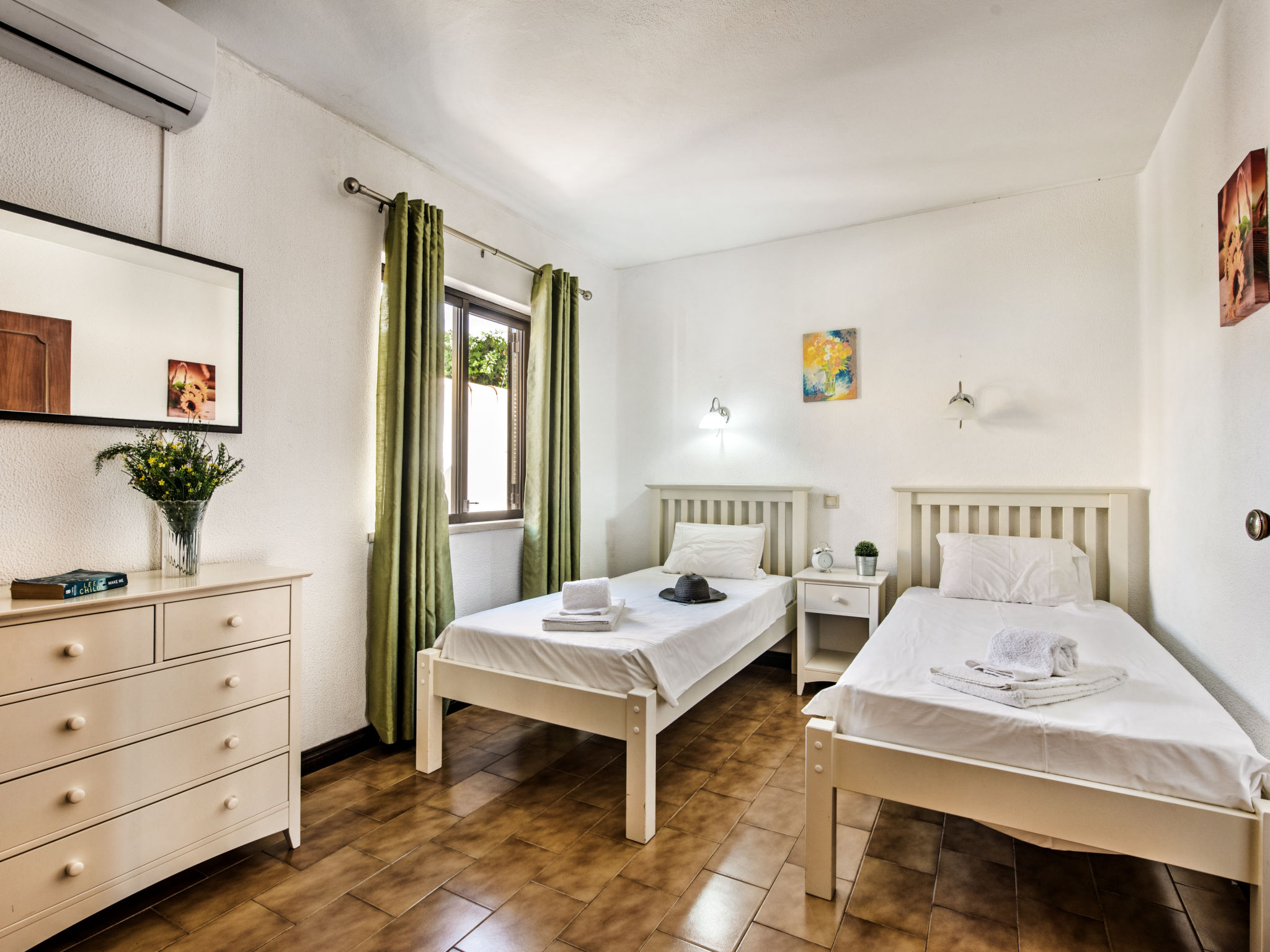 Photo of Libertos V4