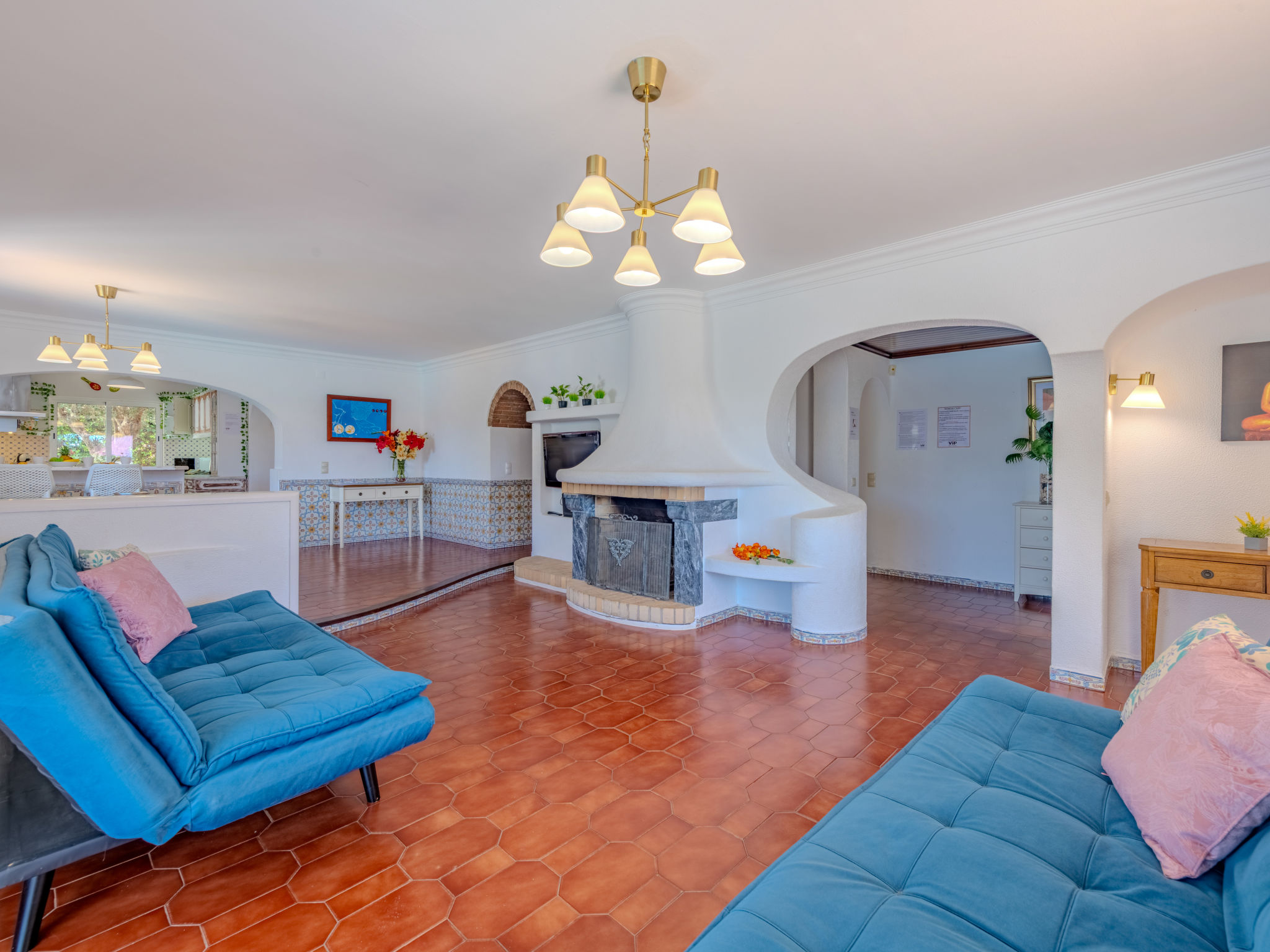 Libertos V4 - VIP Properties - Inside