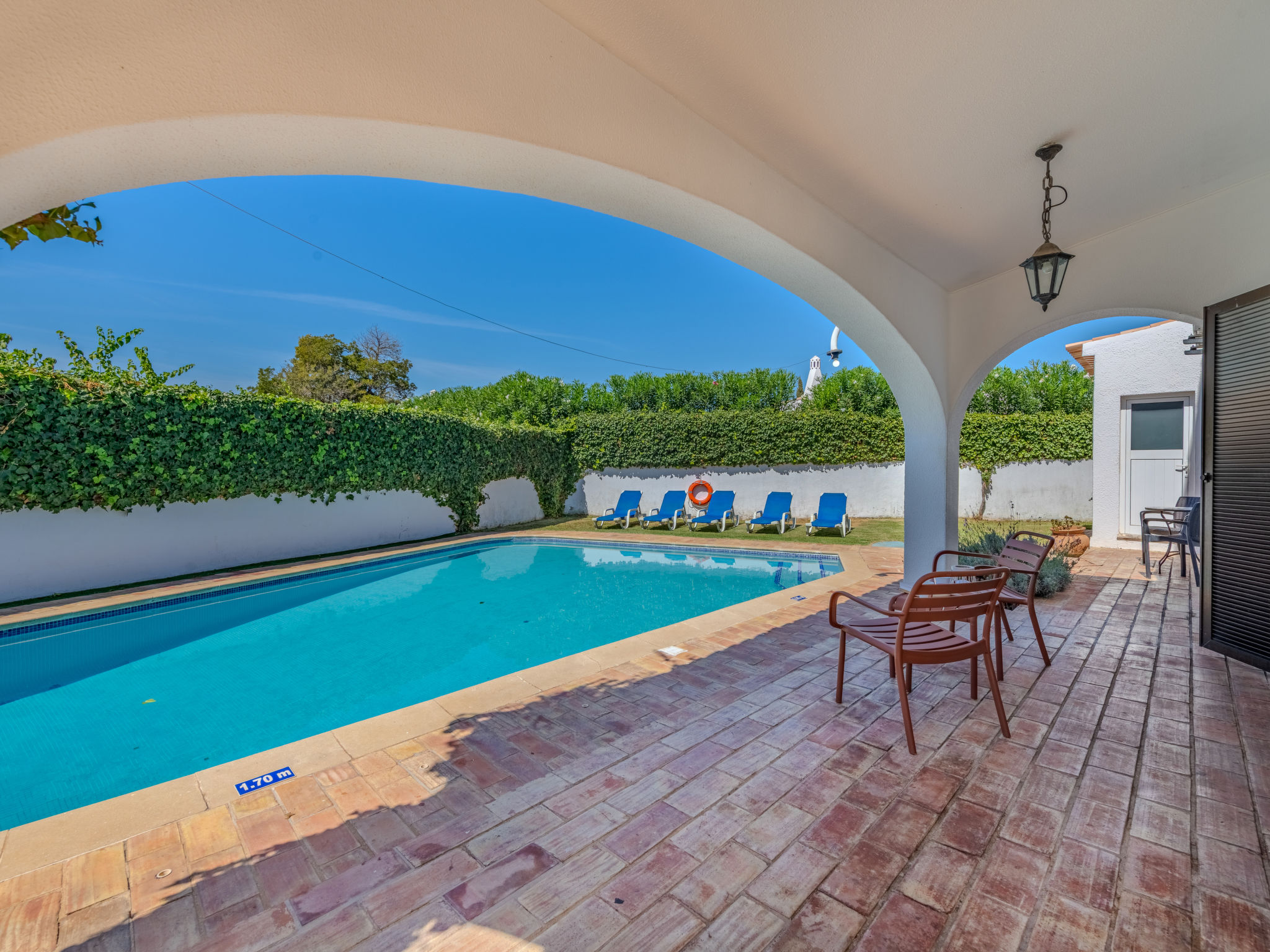 Libertos V4 - VIP Properties - Outside