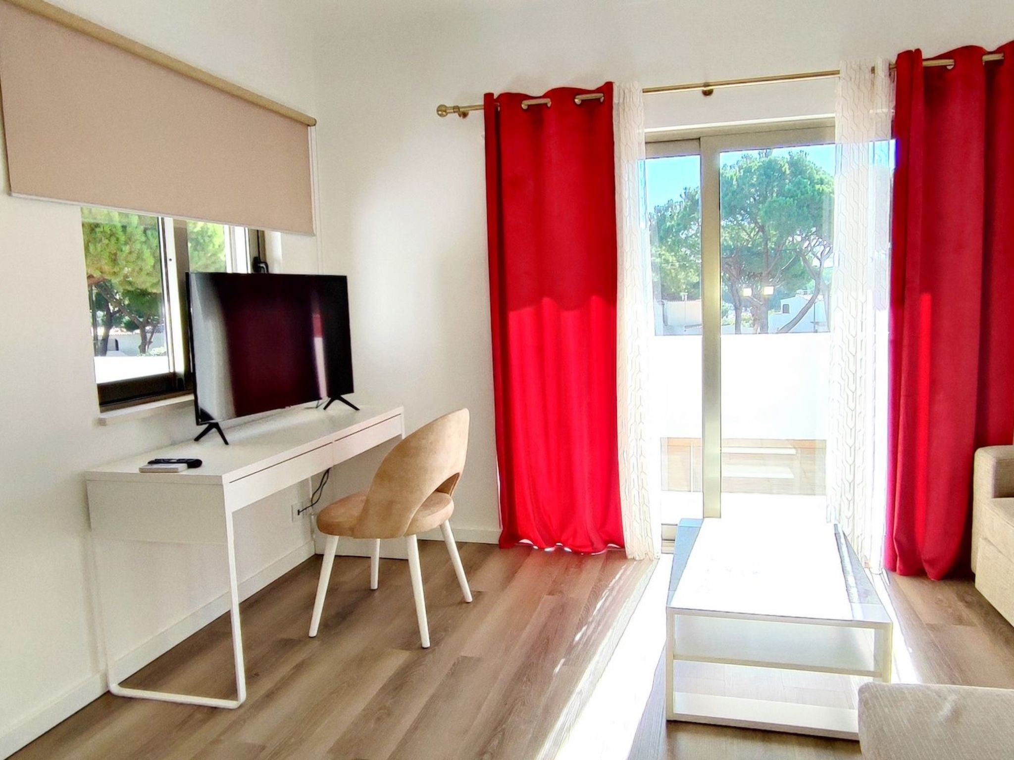 Villa mit 6 Schlafzimmern, Familie, Gruppen, Strand, Pool, Garten-Image-tags.info