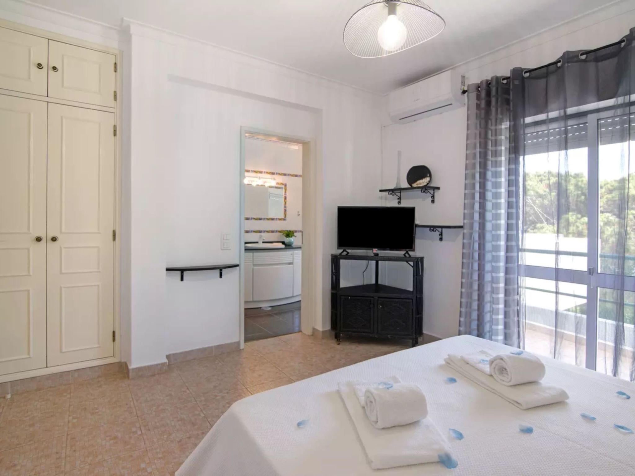 Photo of Kaya- Sunny Way