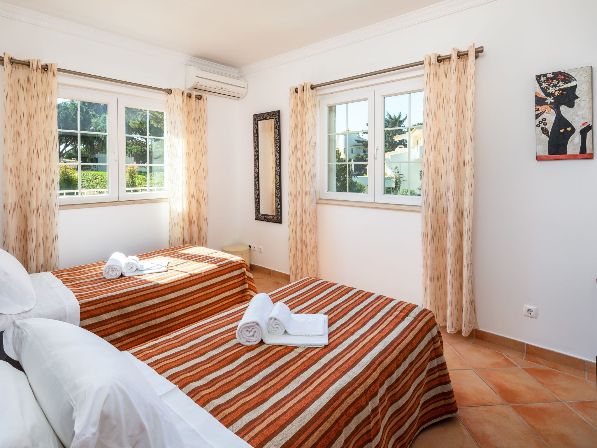 4-Schlafzimmer-Villa R2, Garten, Pool, Strand-Image-tags.info