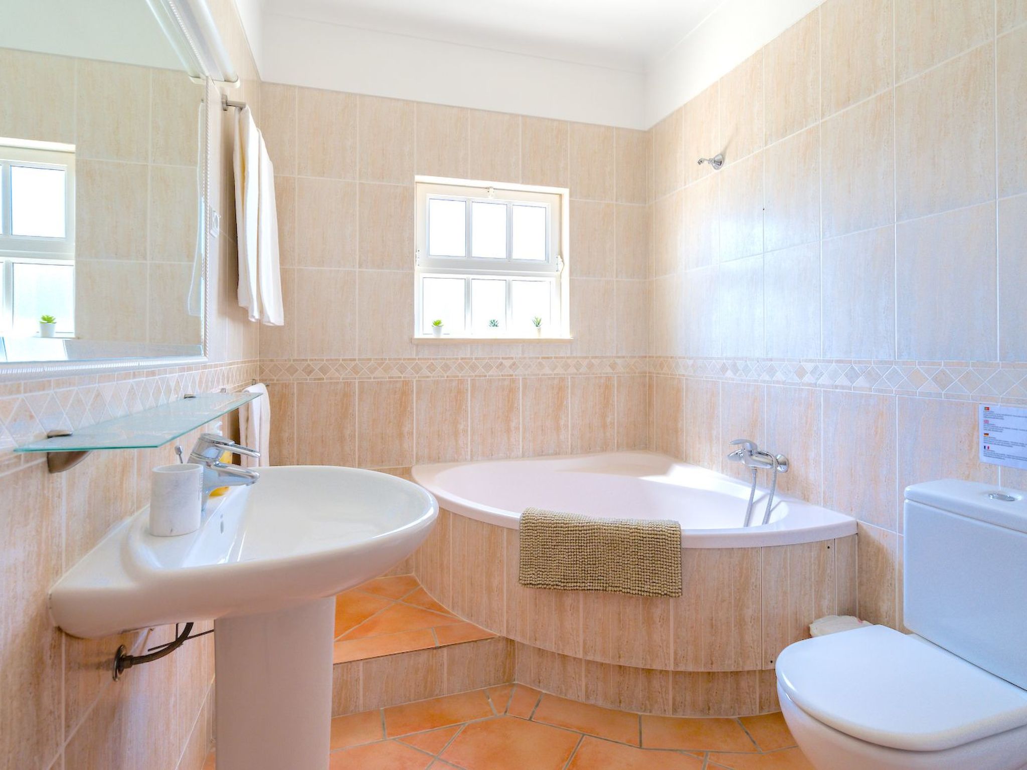 7 Schlafzimmer Villa, Familie, Kinder, Gruppen, Strand, Pool, Garten-Image-tags.info