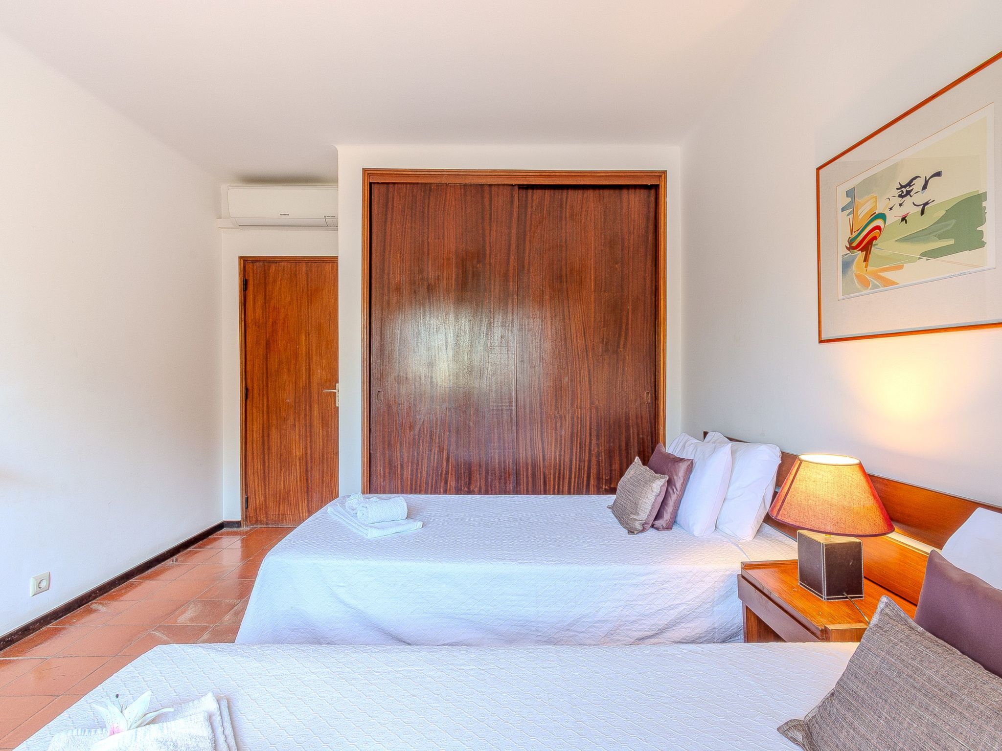 Lima - Sunny Way-Drinnen