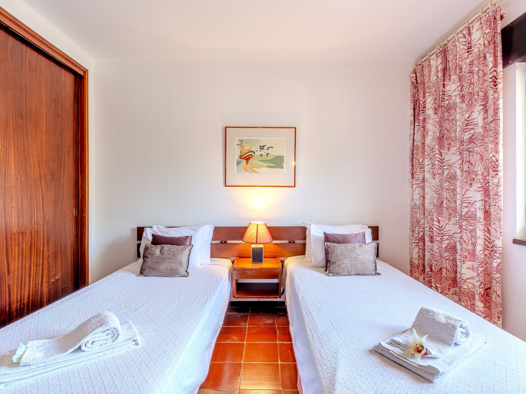 Lima - Sunny Way-Drinnen