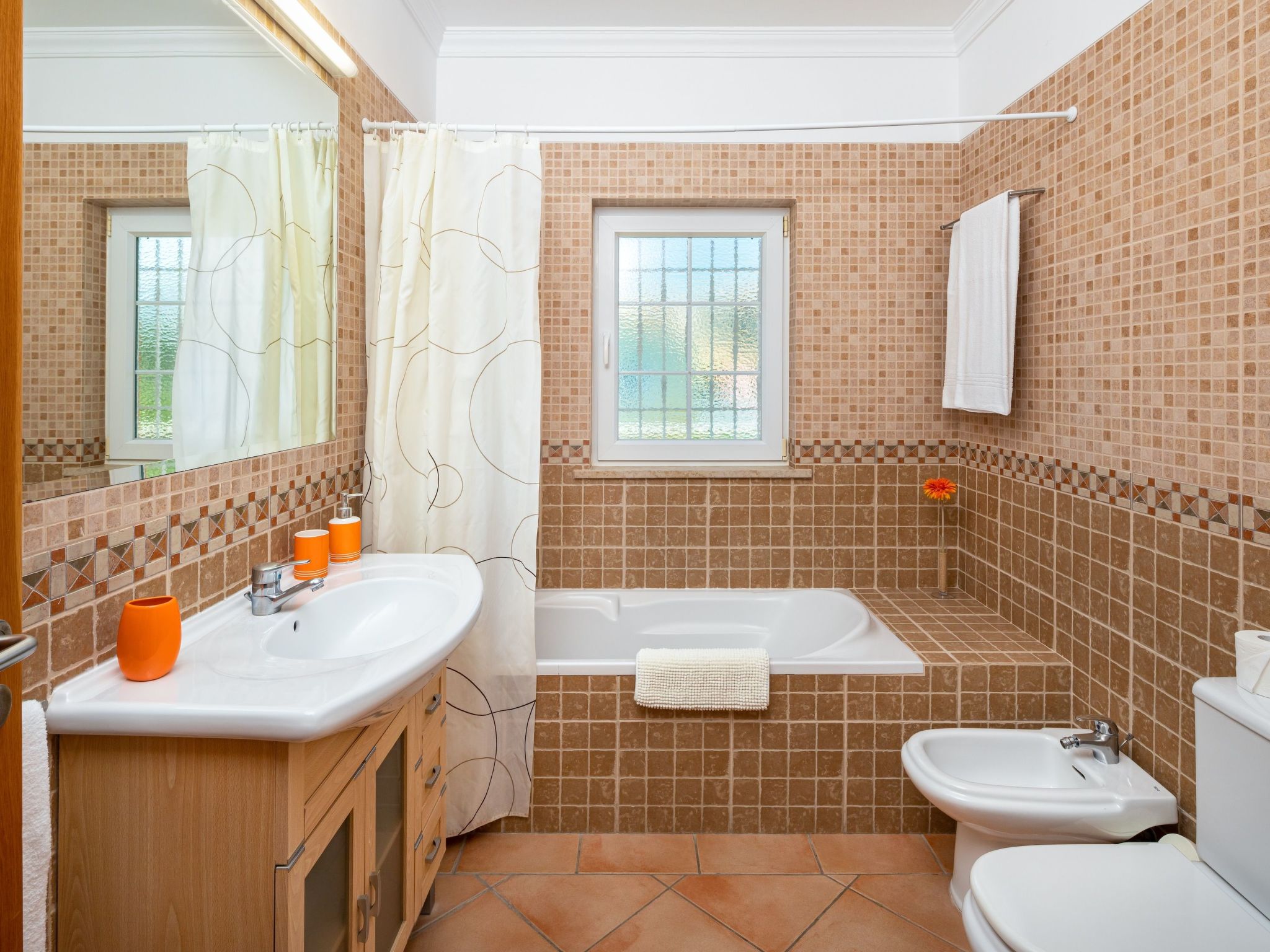 8 Schlafzimmer Villa, Pool, BBq, Strand-Image-tags.info