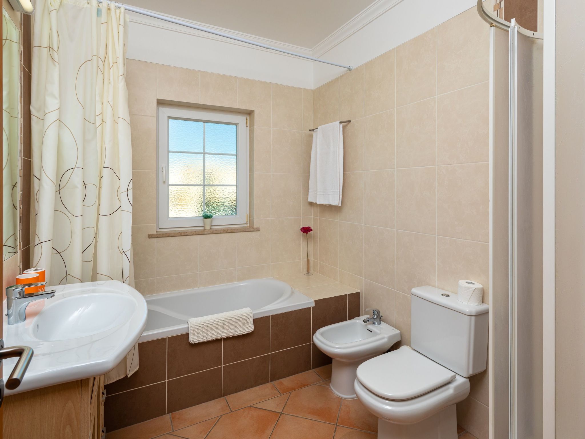 8 Schlafzimmer Villa, Pool, BBq, Strand-Image-tags.info