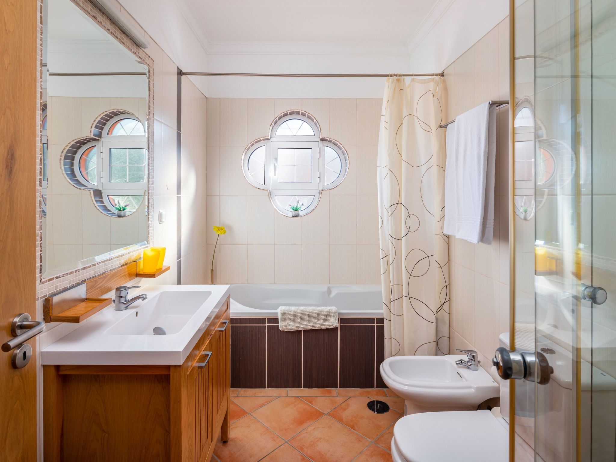 8 Schlafzimmer Villa, Pool, BBq, Strand-Image-tags.info