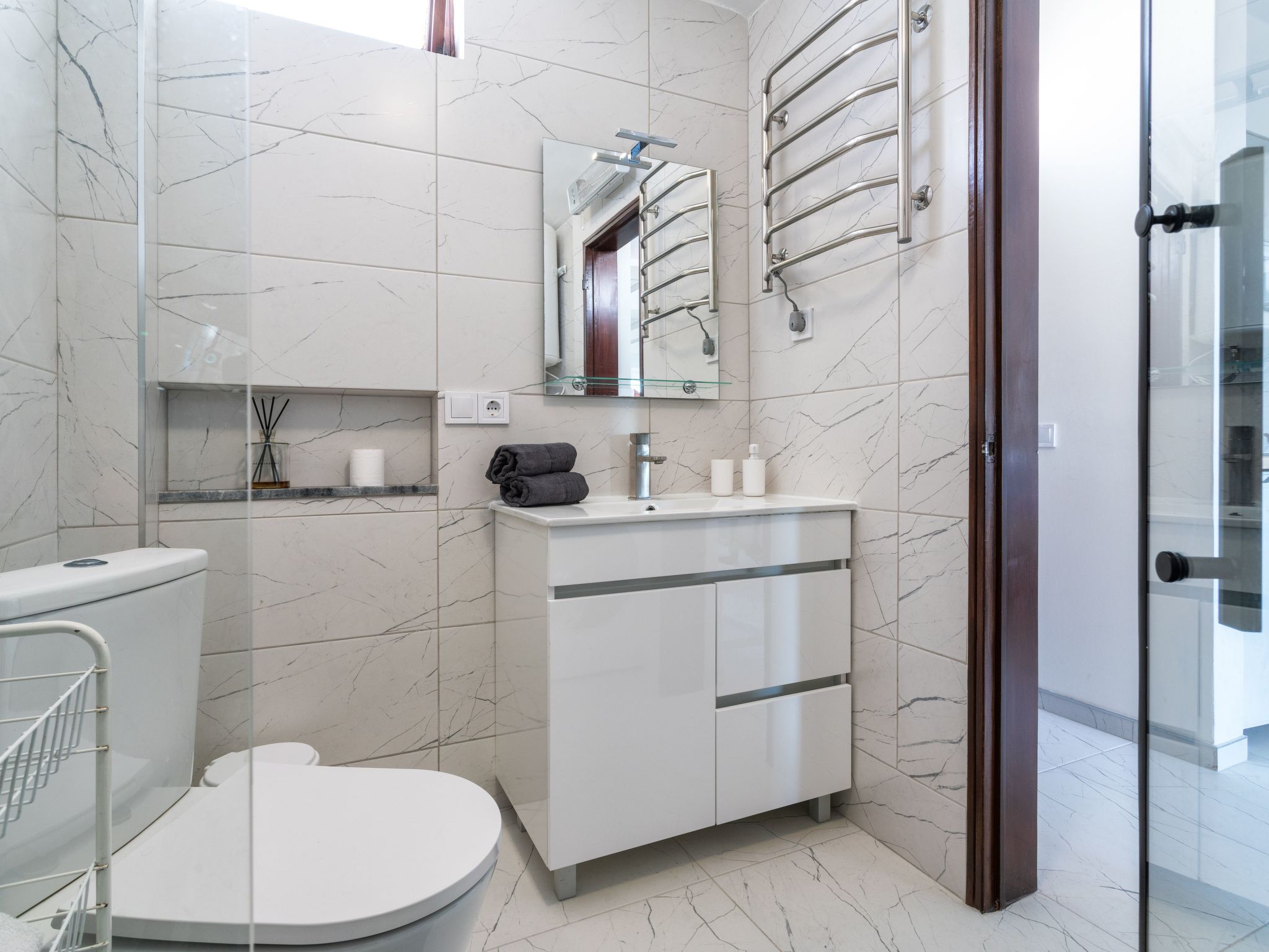 Studio-Apartment "Jardim" mit Gemeinschaftspool-Dedans