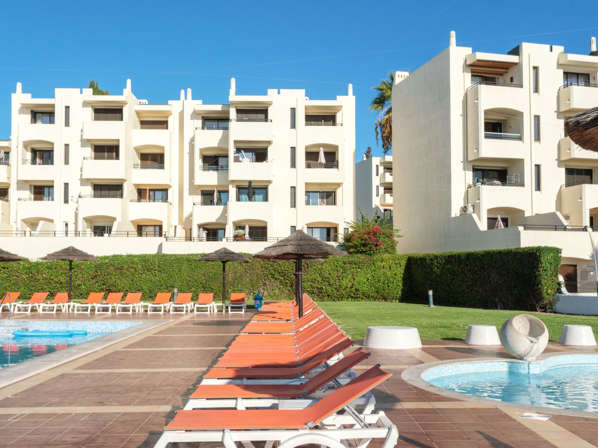 Photo of Studio-Apartment "Jardim" mit Gemeinschaftspool