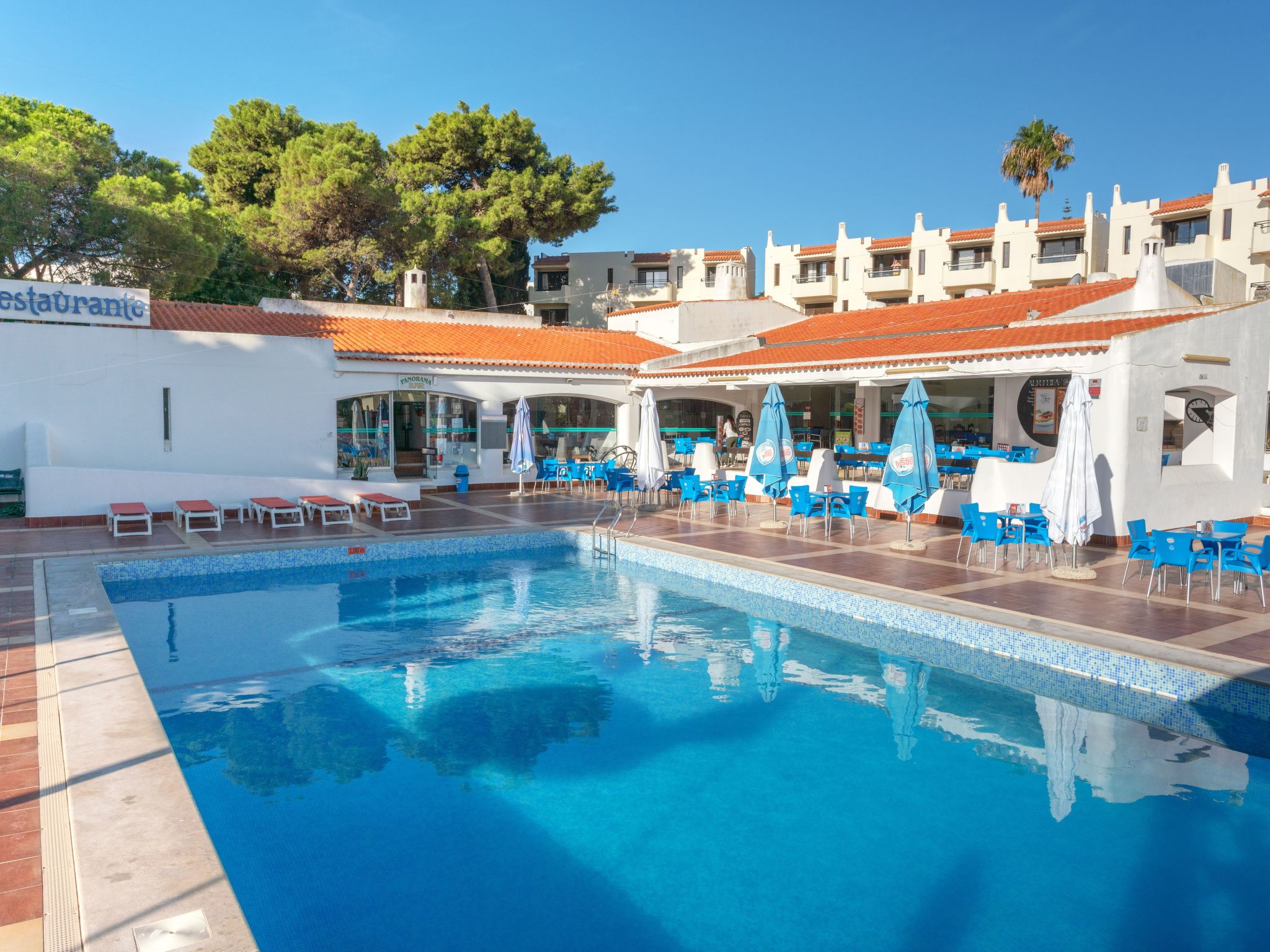 Photo of Studio-Apartment "Jardim" mit Gemeinschaftspool