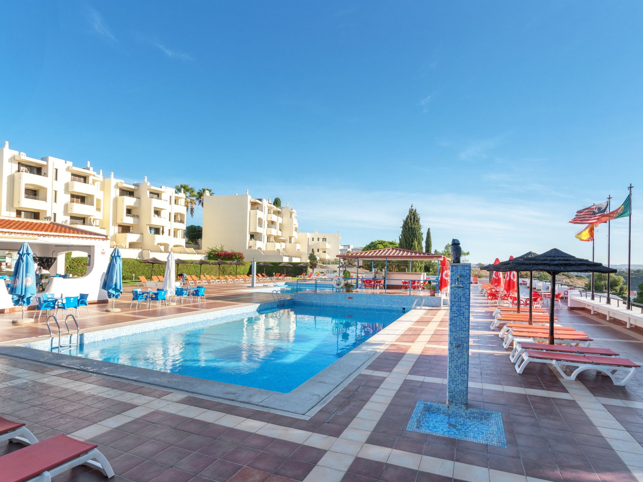 Photo of Studio-Apartment "Jardim" mit Gemeinschaftspool