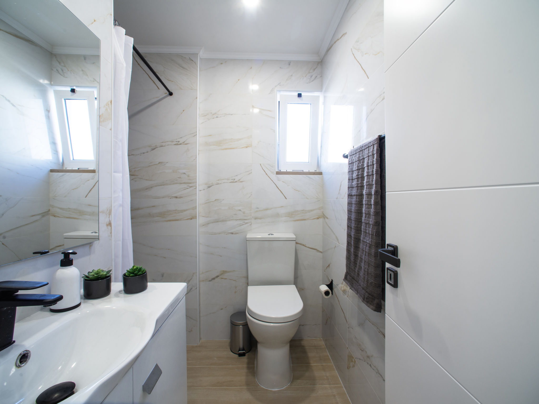 Photo of LY - VIP Properties