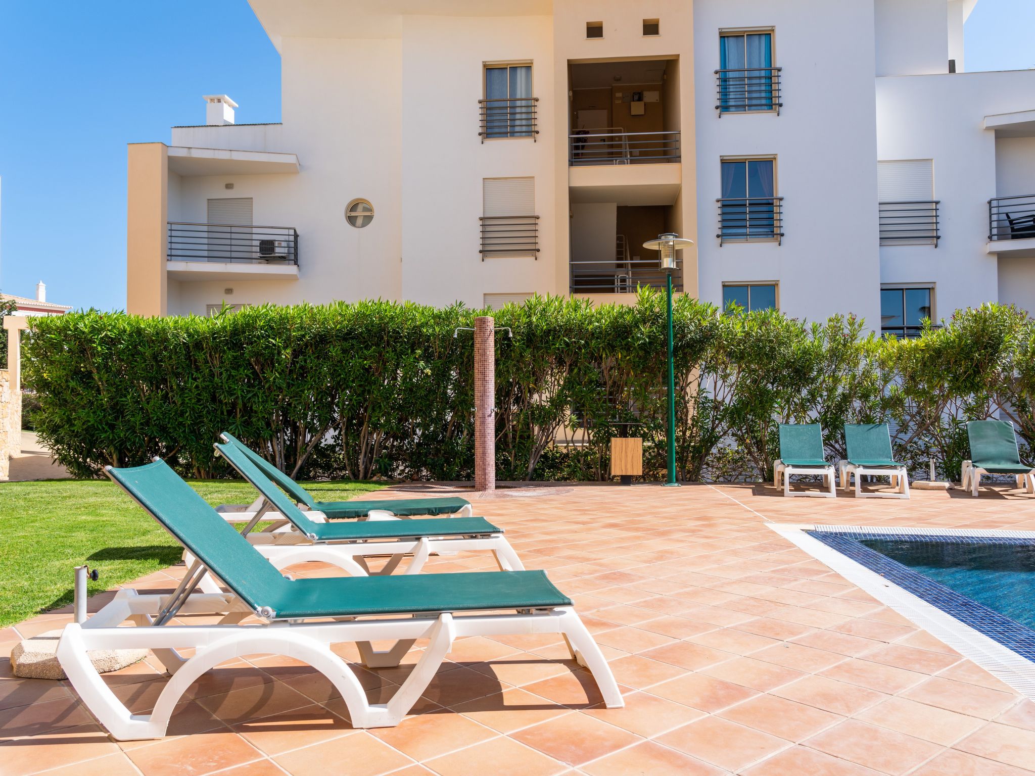 Photo of BnB Homes Wohnung mit Terrasse und Schwimmbad