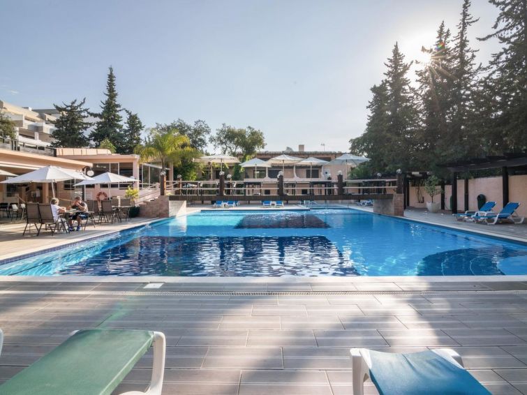Op 850 m van zee: Gezellig appartement in Albufeira in Albufeira