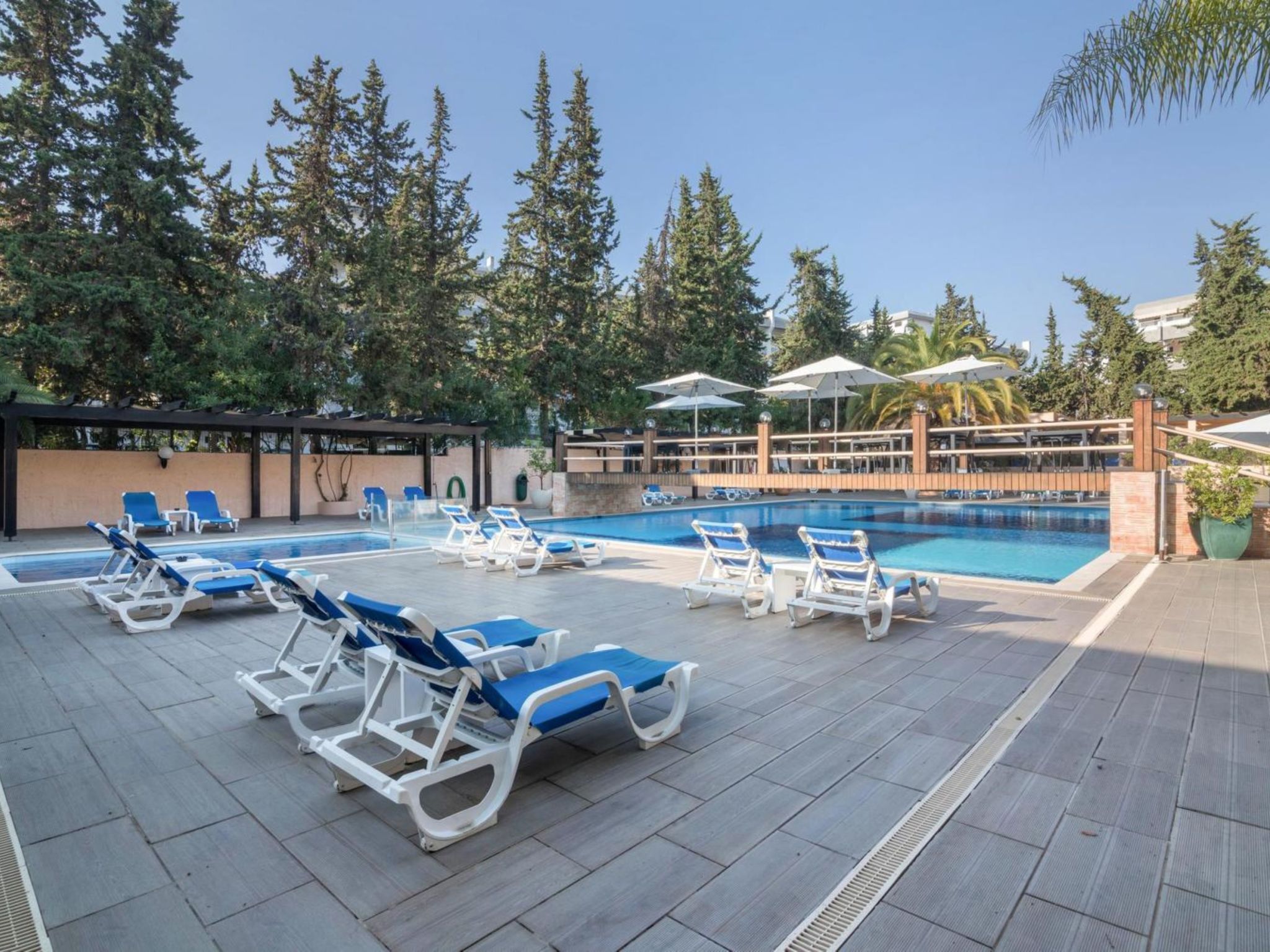 Malick - Sunny Way-Draußen