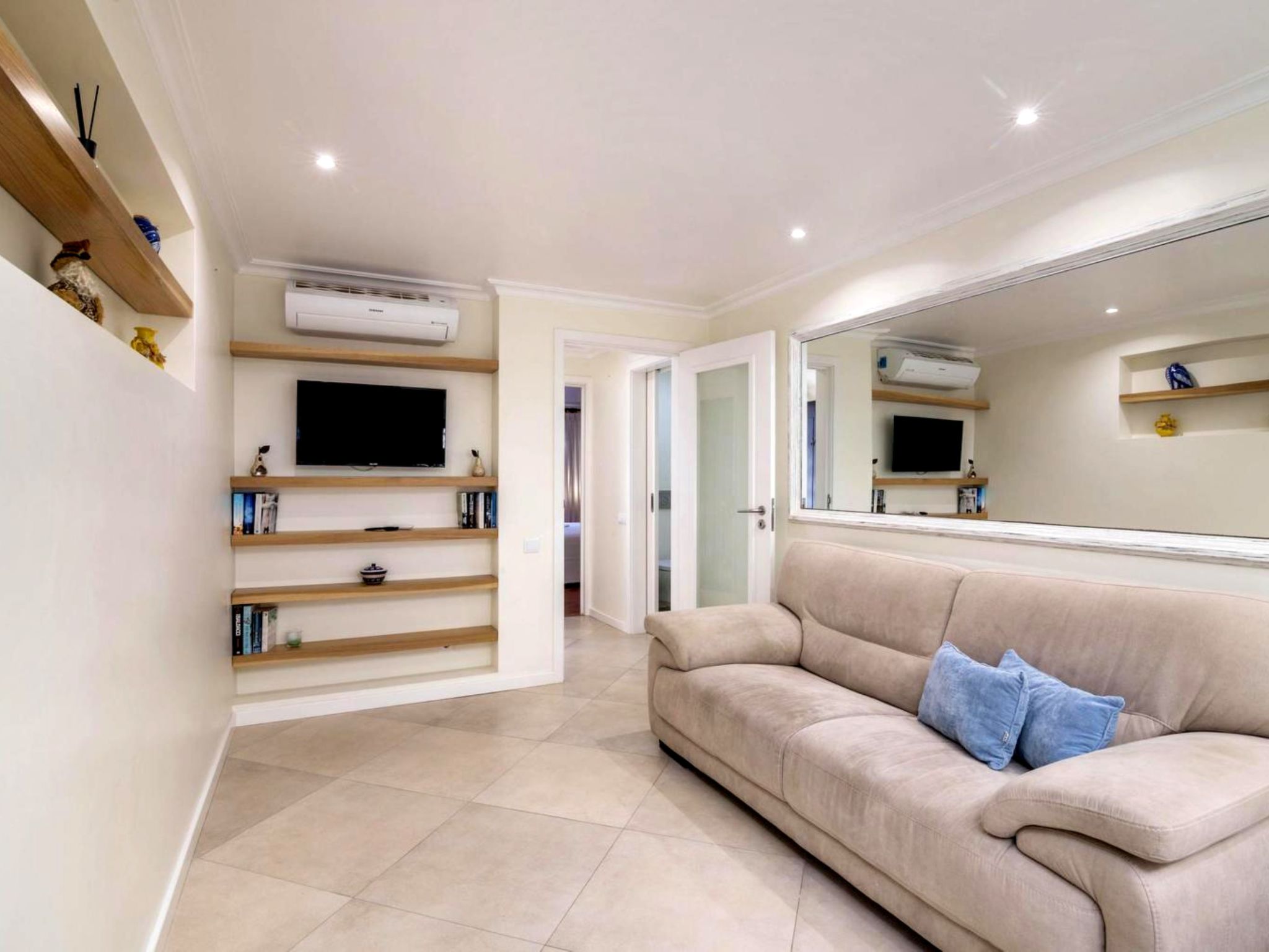 Malick - Sunny Way-Drinnen