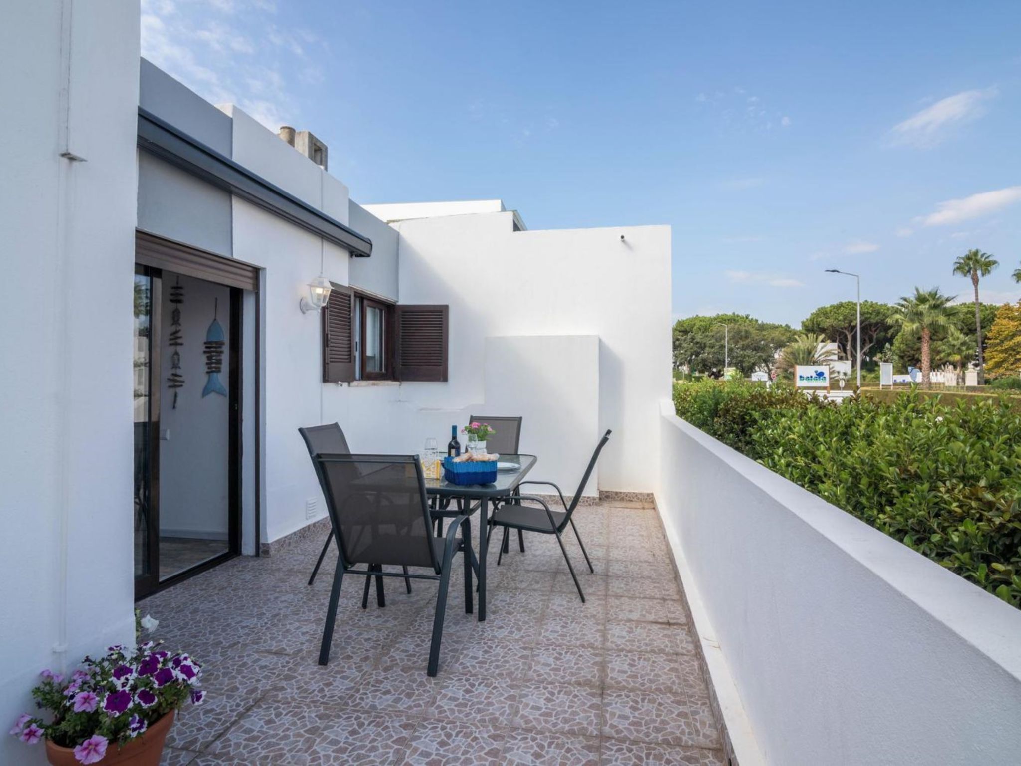 Patrick - Sunny Way-Draußen