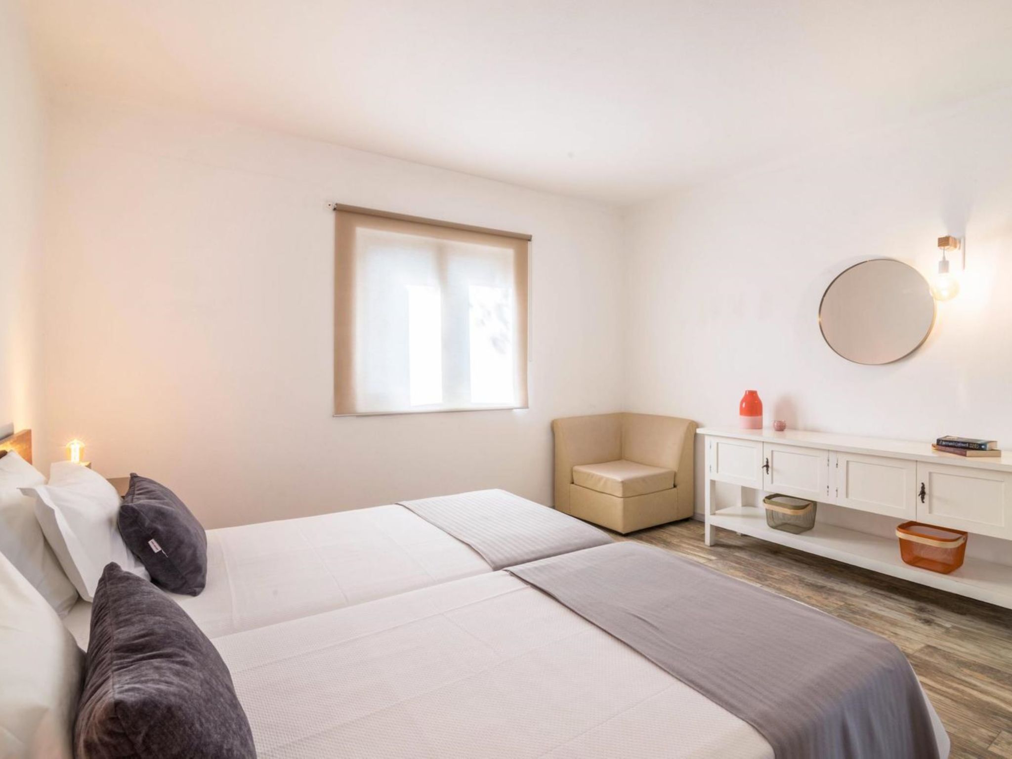 Patrick - Sunny Way-Drinnen