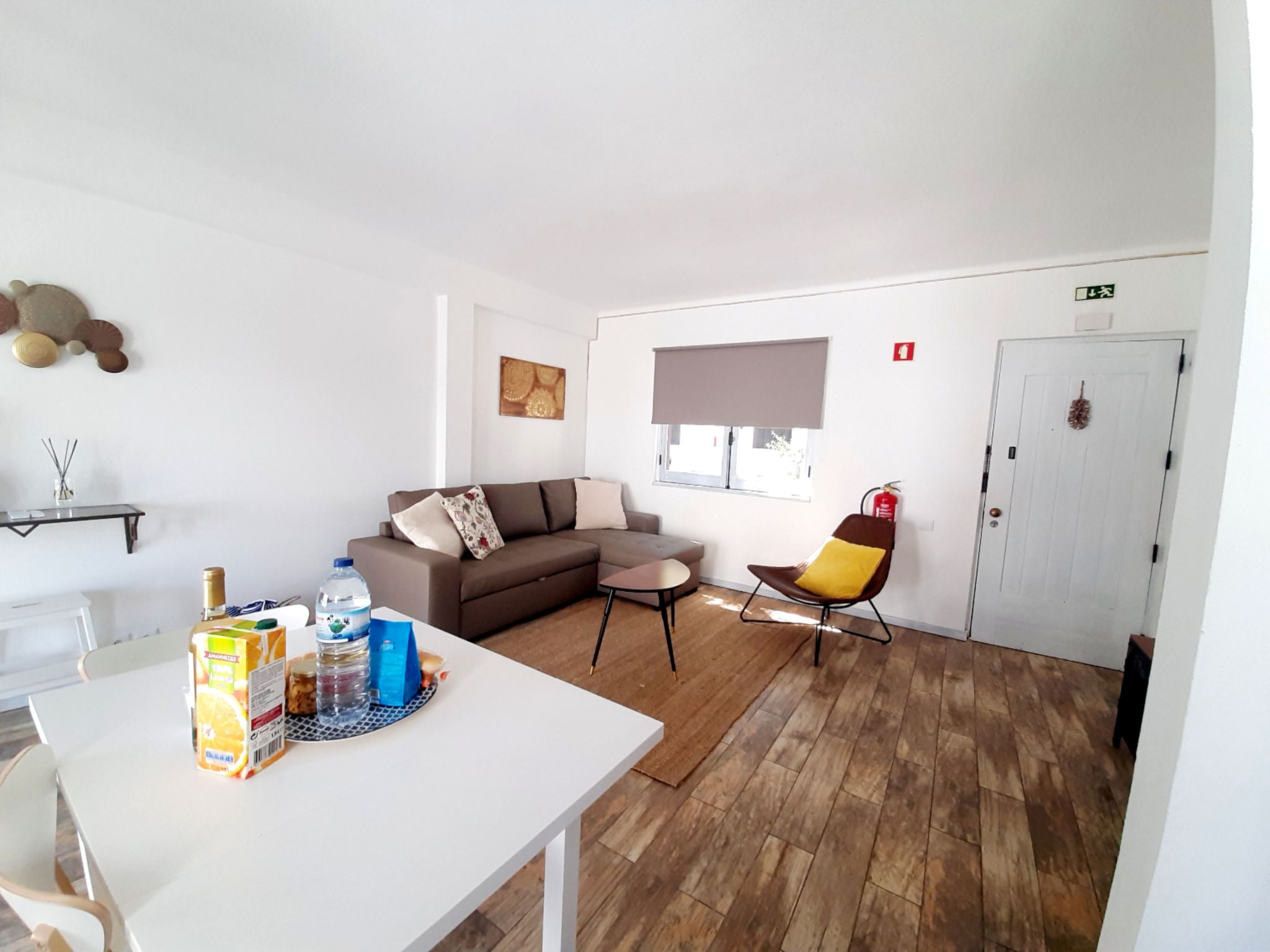 Patrick - Sunny Way-Drinnen