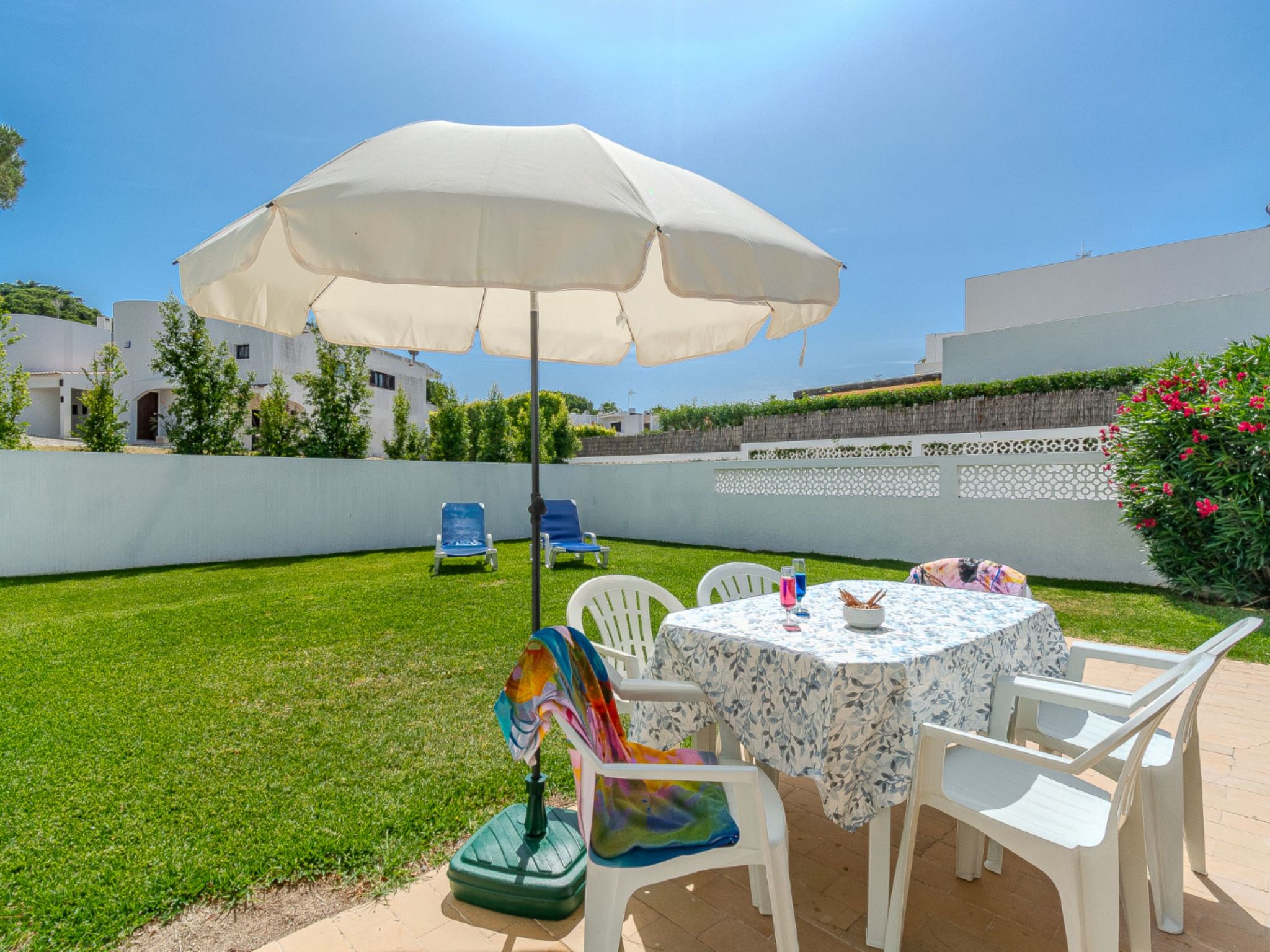 Amélia - Sunny Way-Dehors