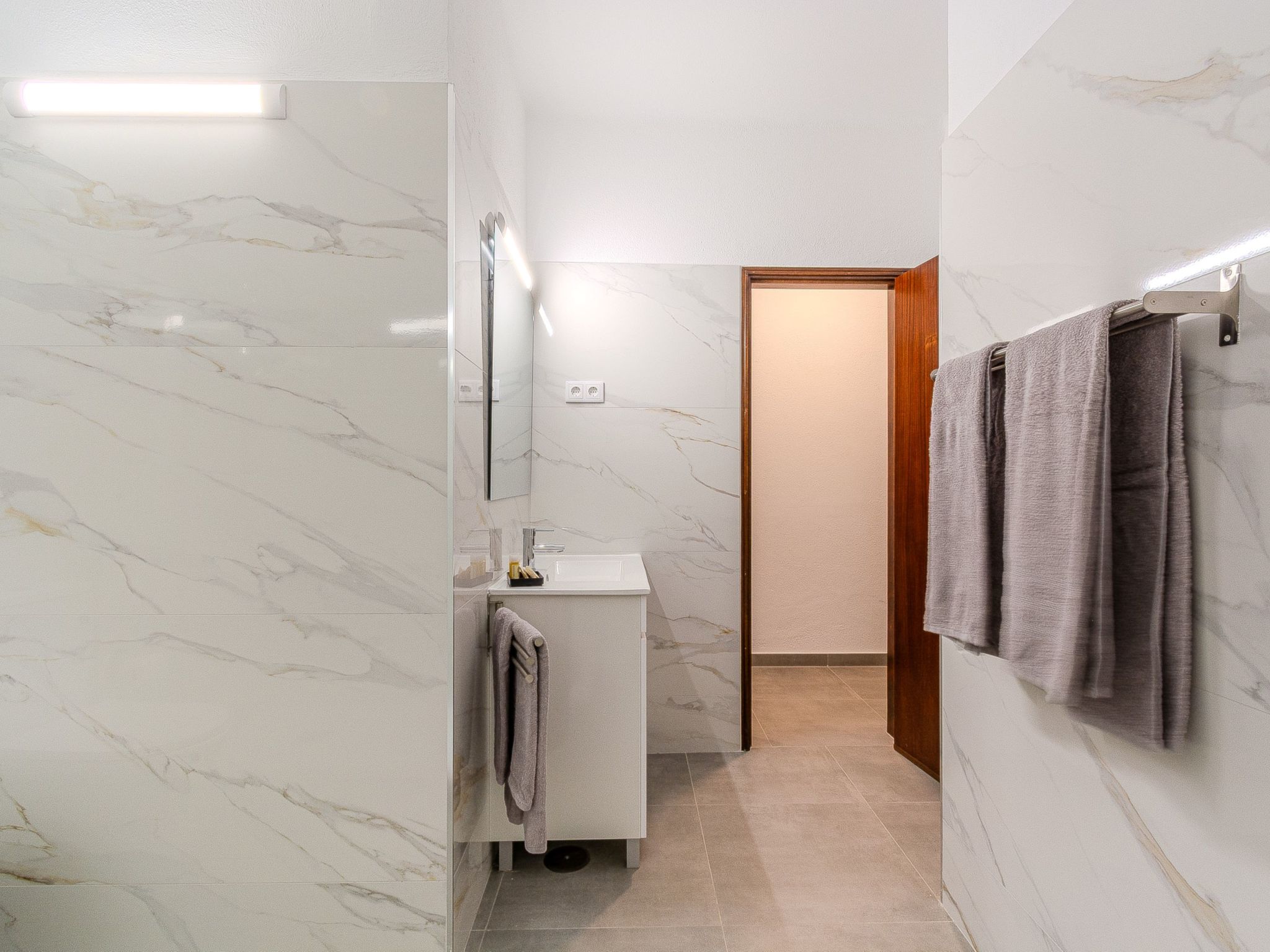 Amélia - Sunny Way-Dedans