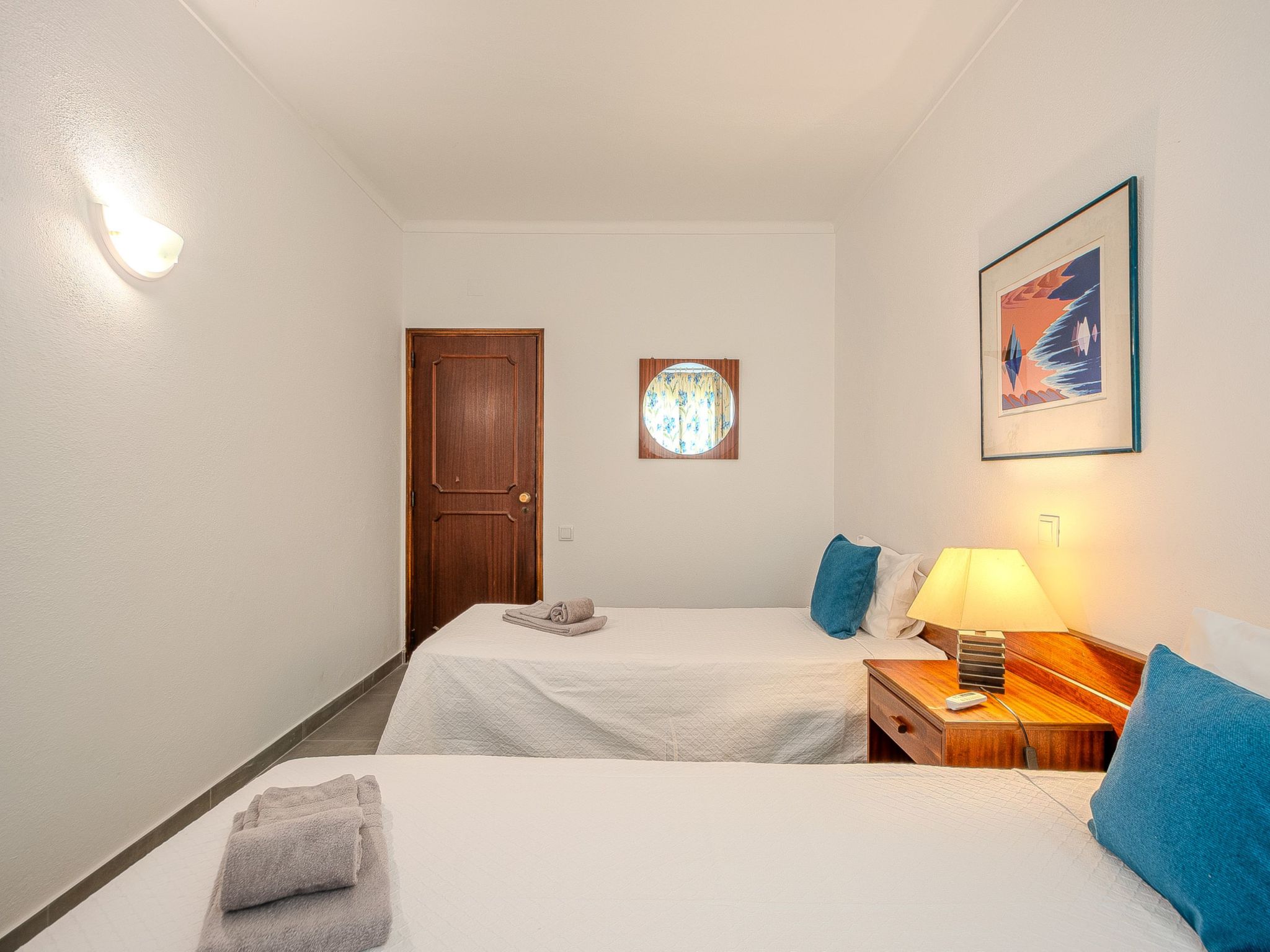 Amélia - Sunny Way-Dedans