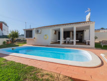 Vrijstaande villa met privézwembad, op 600m van de zee in Albufeira - thumbnail 1