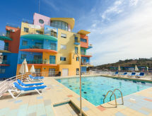 Modern appartement met zwembad nabij strand en jachthaven in Albufeira - thumbnail 1
