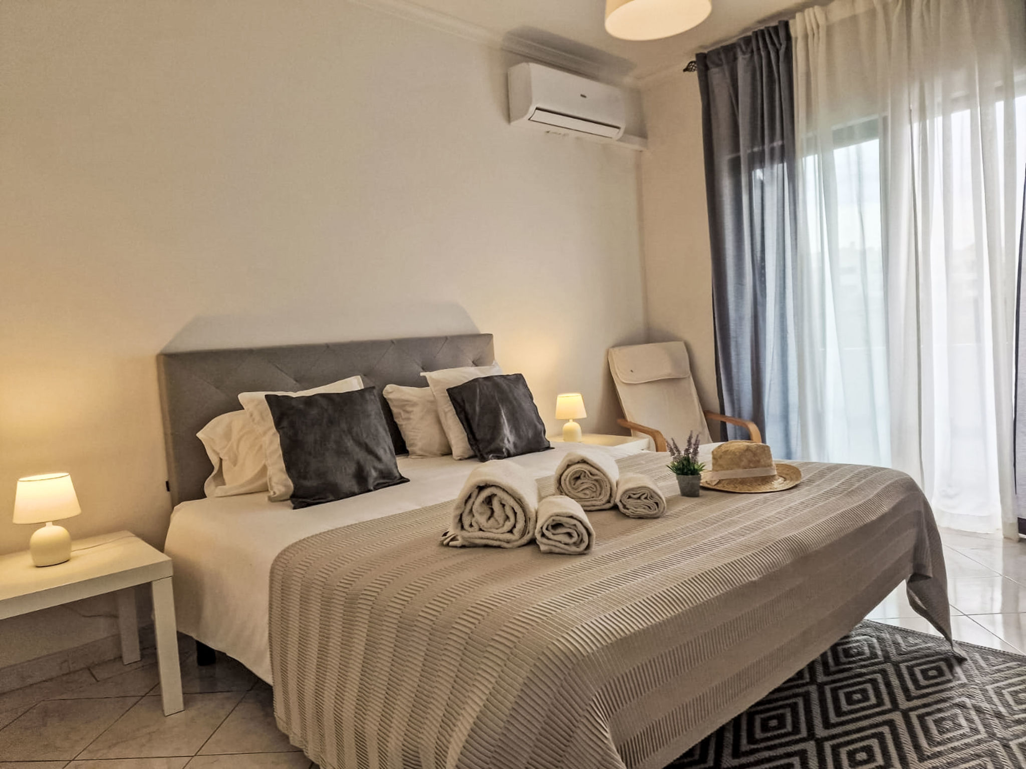 Photo of V2 Caliços