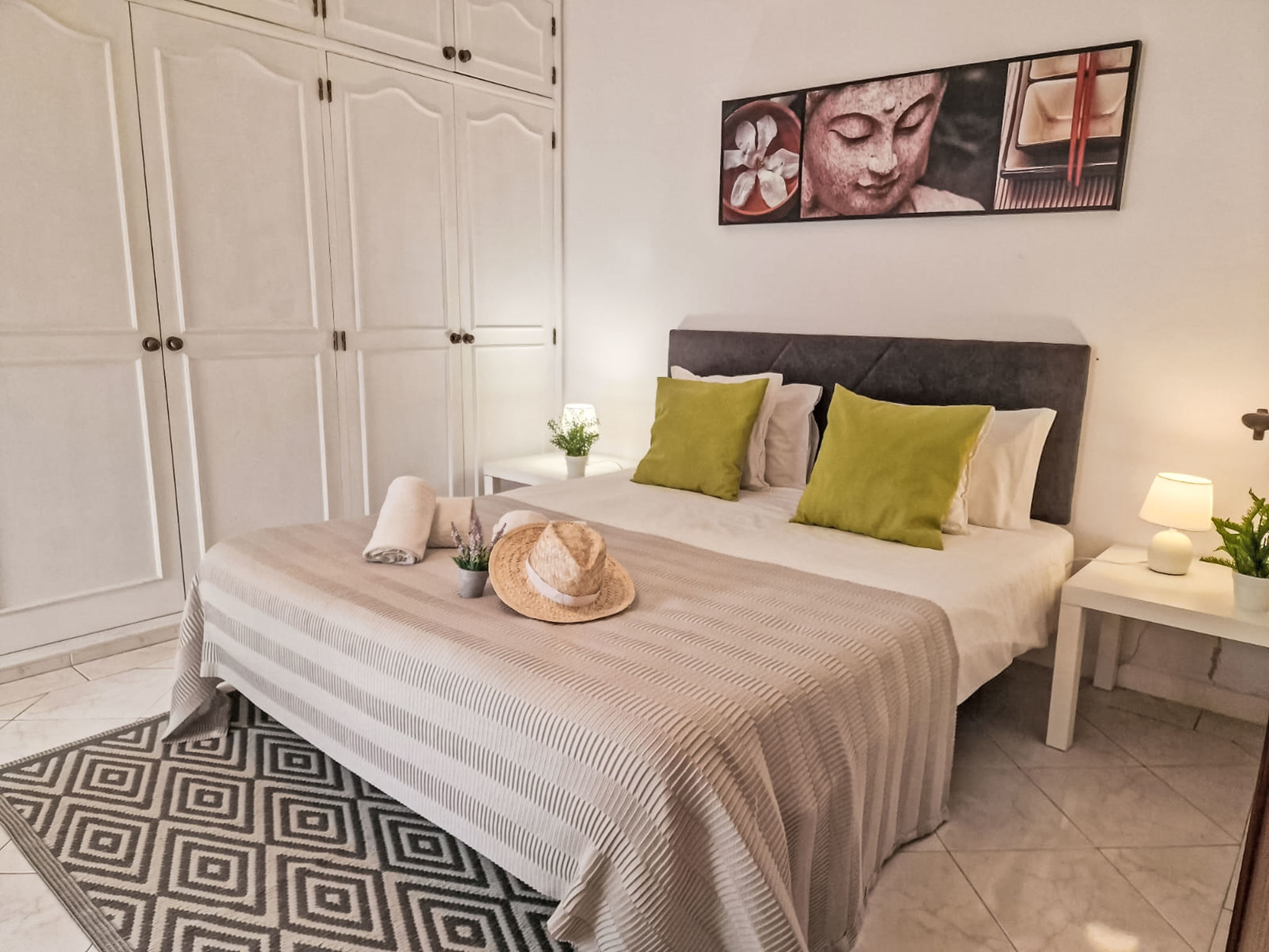 Photo of V2 Caliços