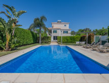 Vrijstaande designvilla met verwarmd zwembad nabij Albufeira - thumbnail 1