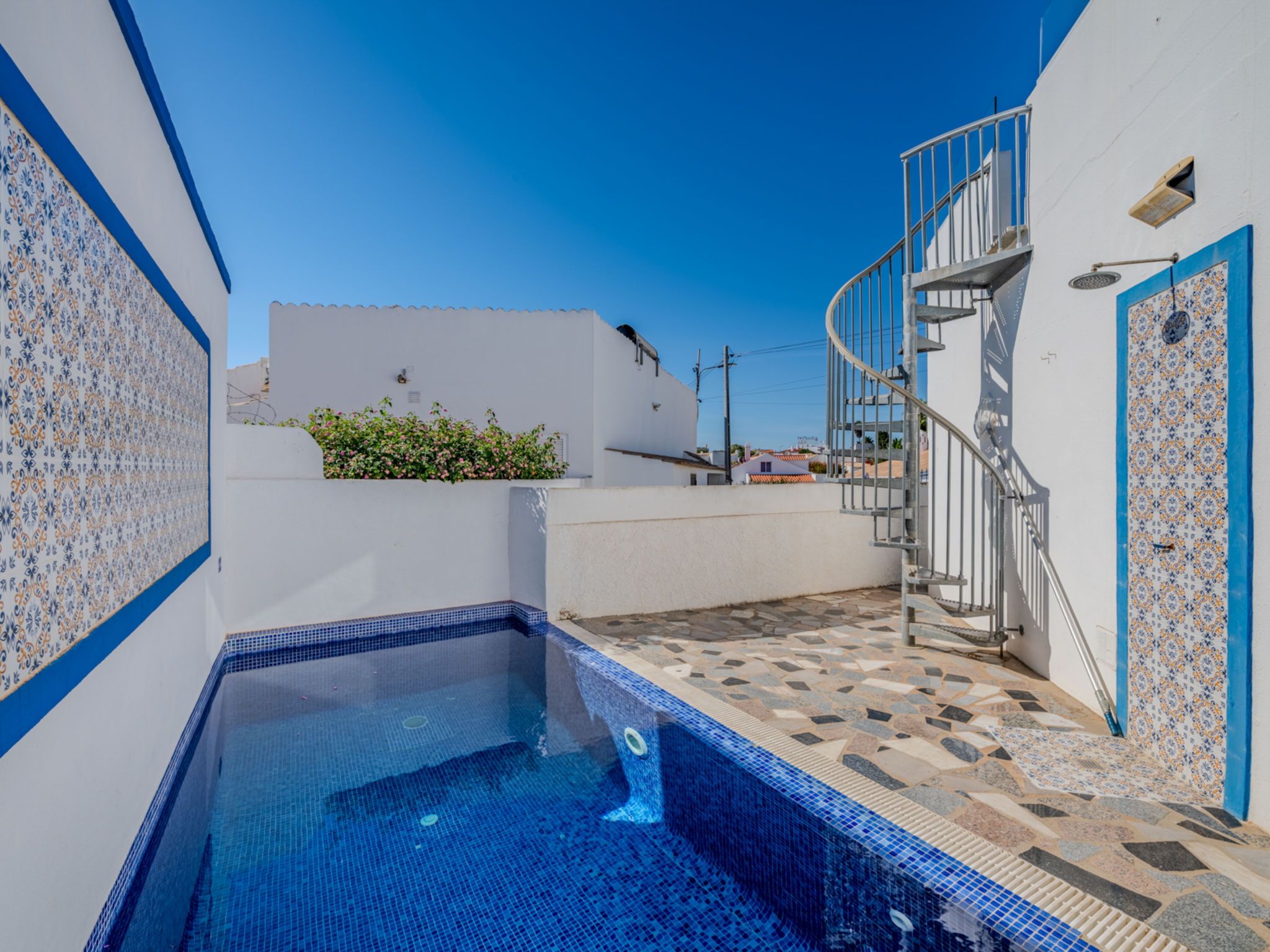 Safira - VIP Properties - Draußen