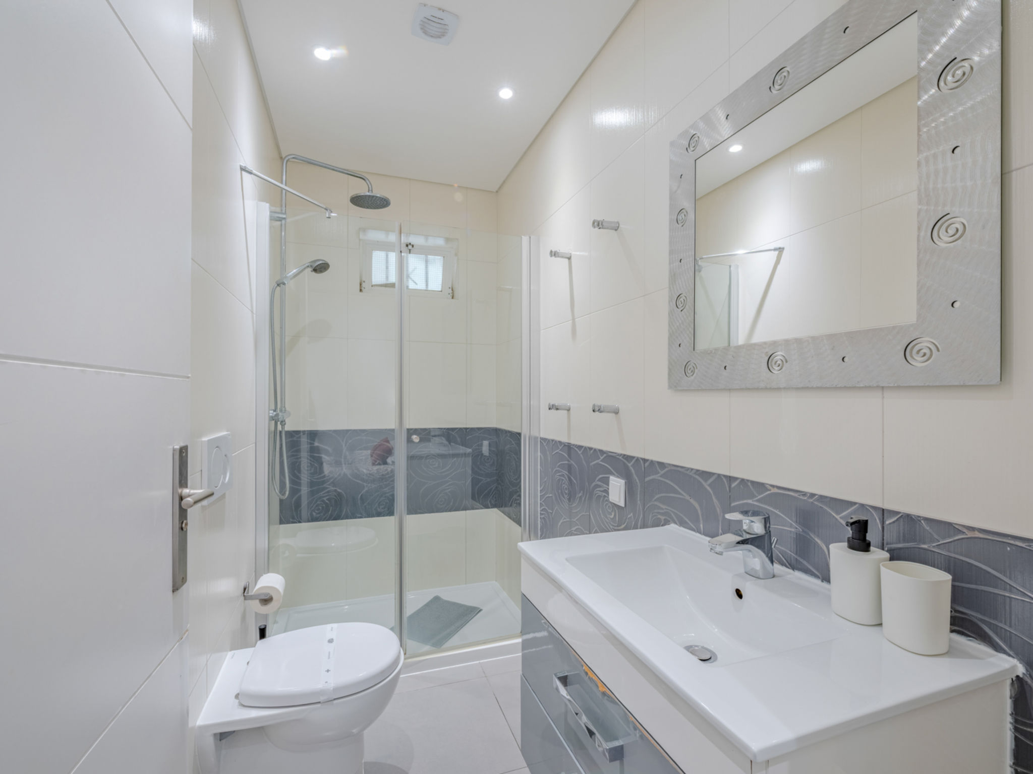 Safira - VIP Properties - Drinnen