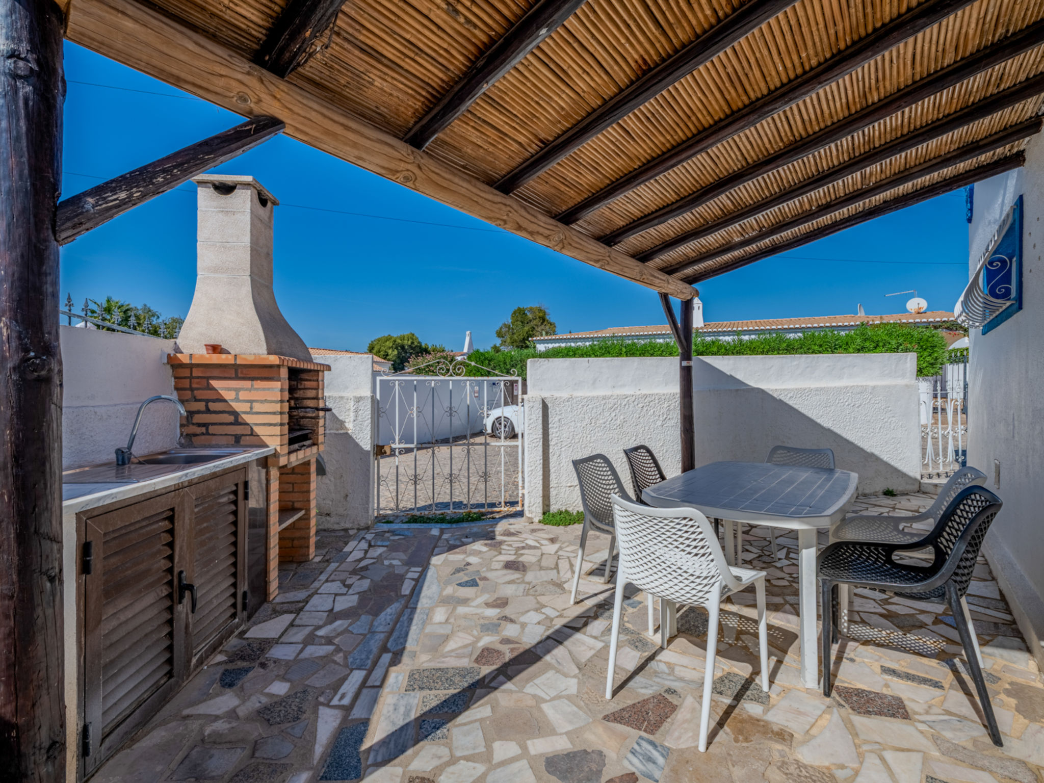 Safira - VIP Properties - Draußen