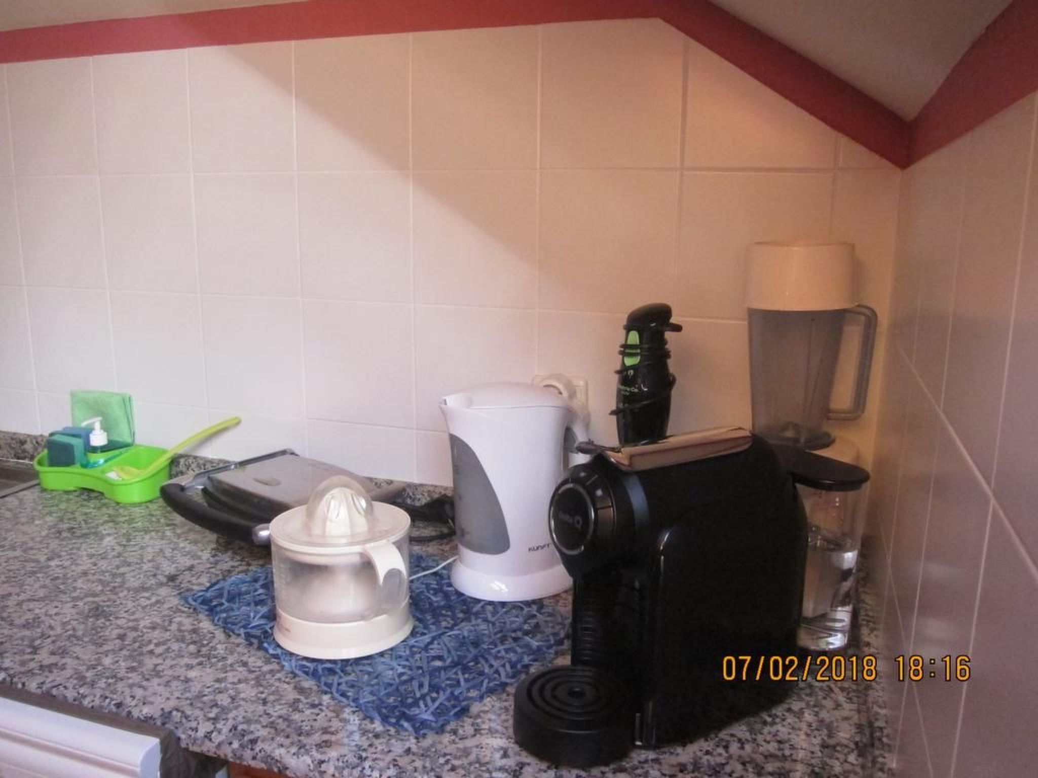 Mit Terrasse-Drinnen