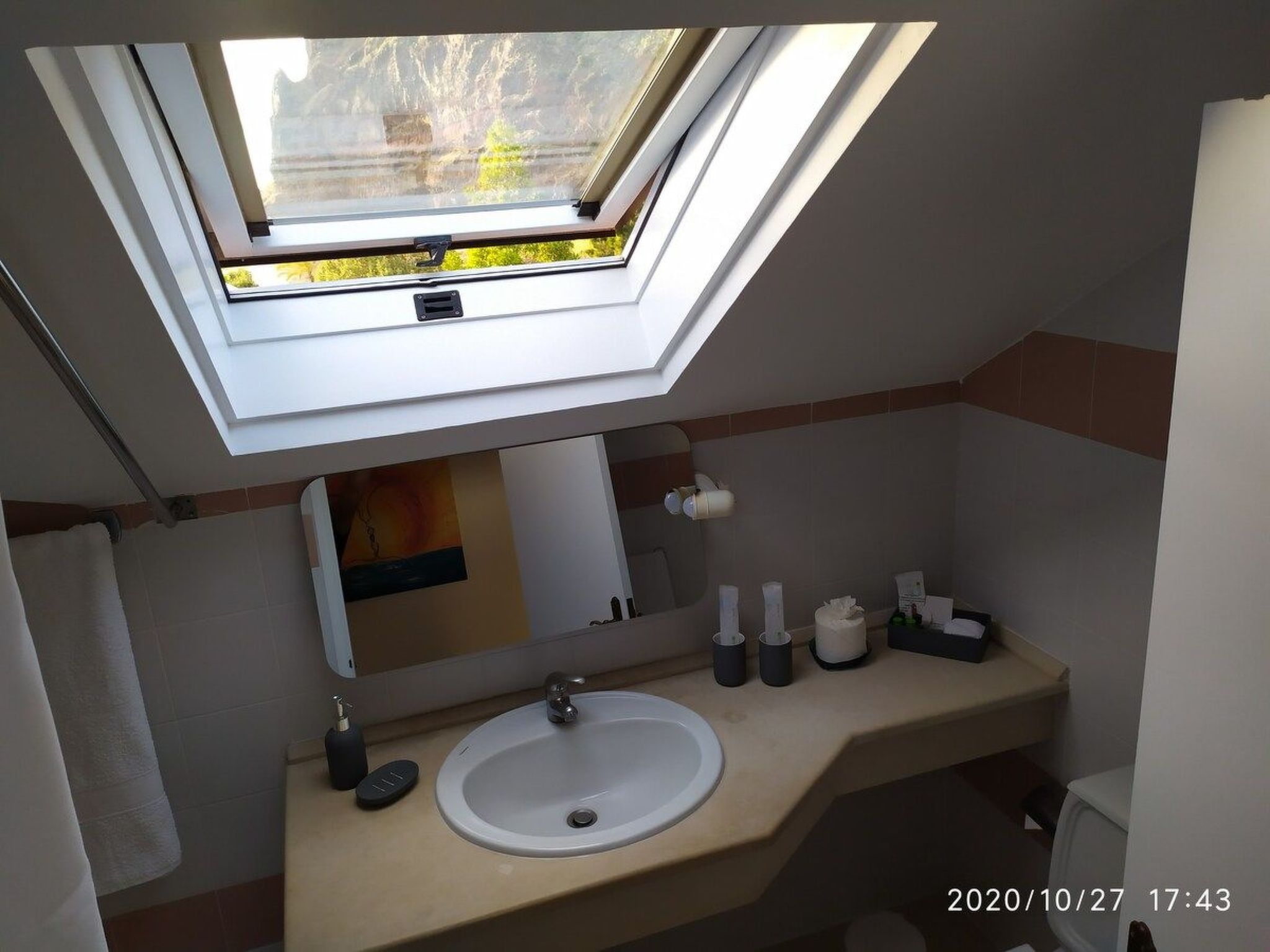 Mit Terrasse-Drinnen