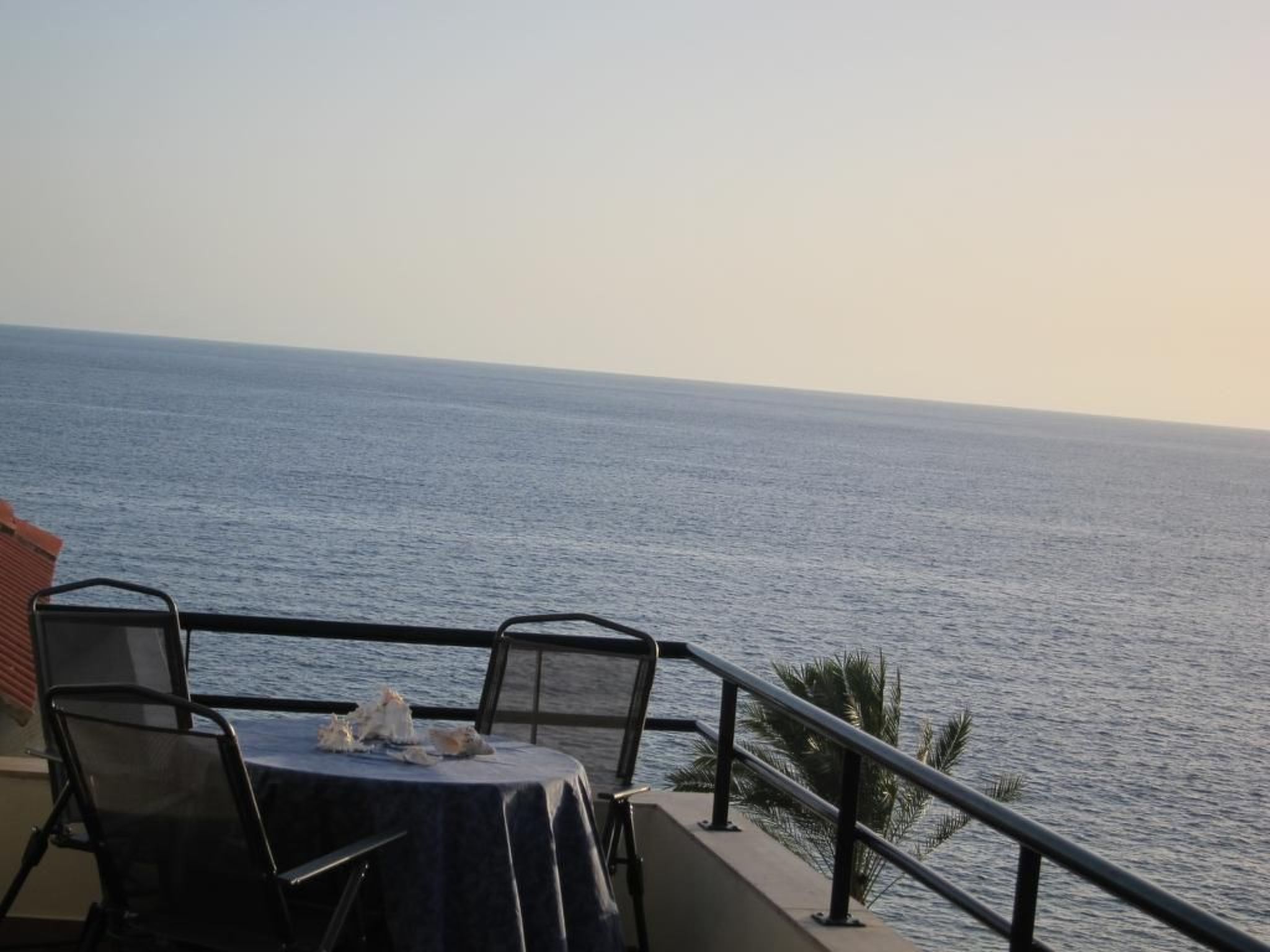 Mit Terrasse-Drinnen